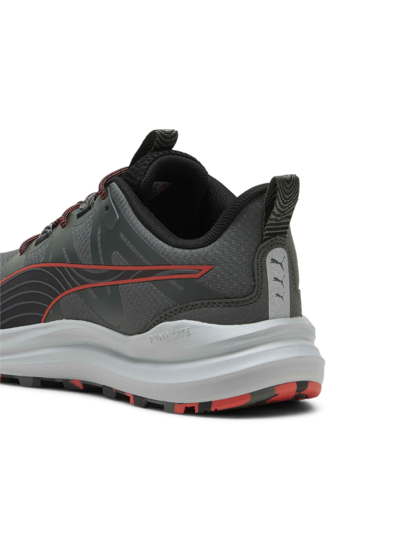 Кросівки PUMA Reflect Lite Trail модель 379440 Фото