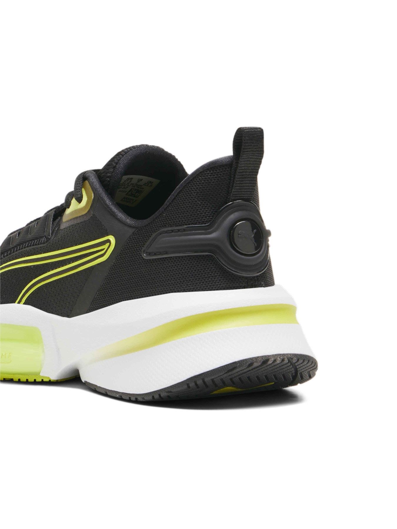 Кросівки PUMA Pwrframe Tr 3 модель 379560 Фото