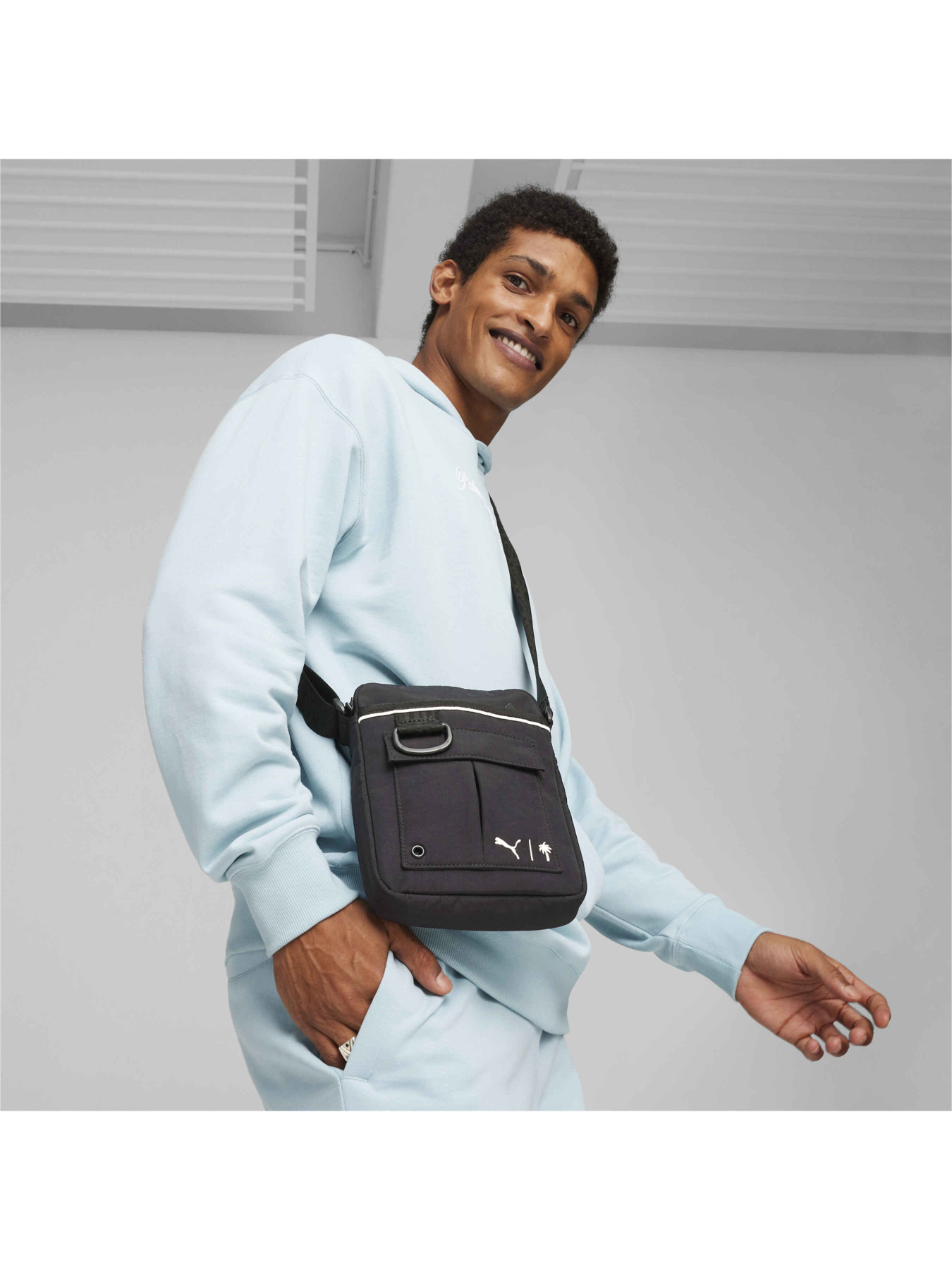Сумки PUMA x Ptc X-body Bag модель 090308 Сумки PUMA x Ptc X-body Bag модель 090308 Фото