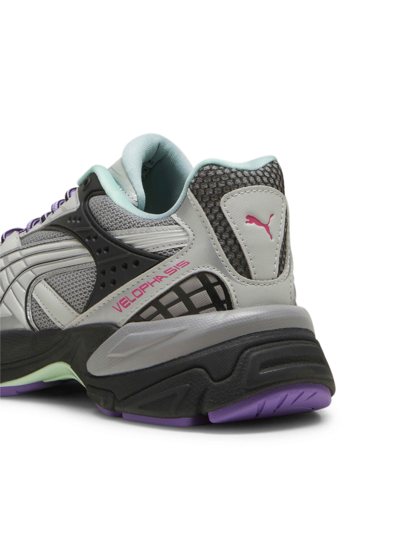Кросівки PUMA Velophasis Sprint2k модель 395345 Фото