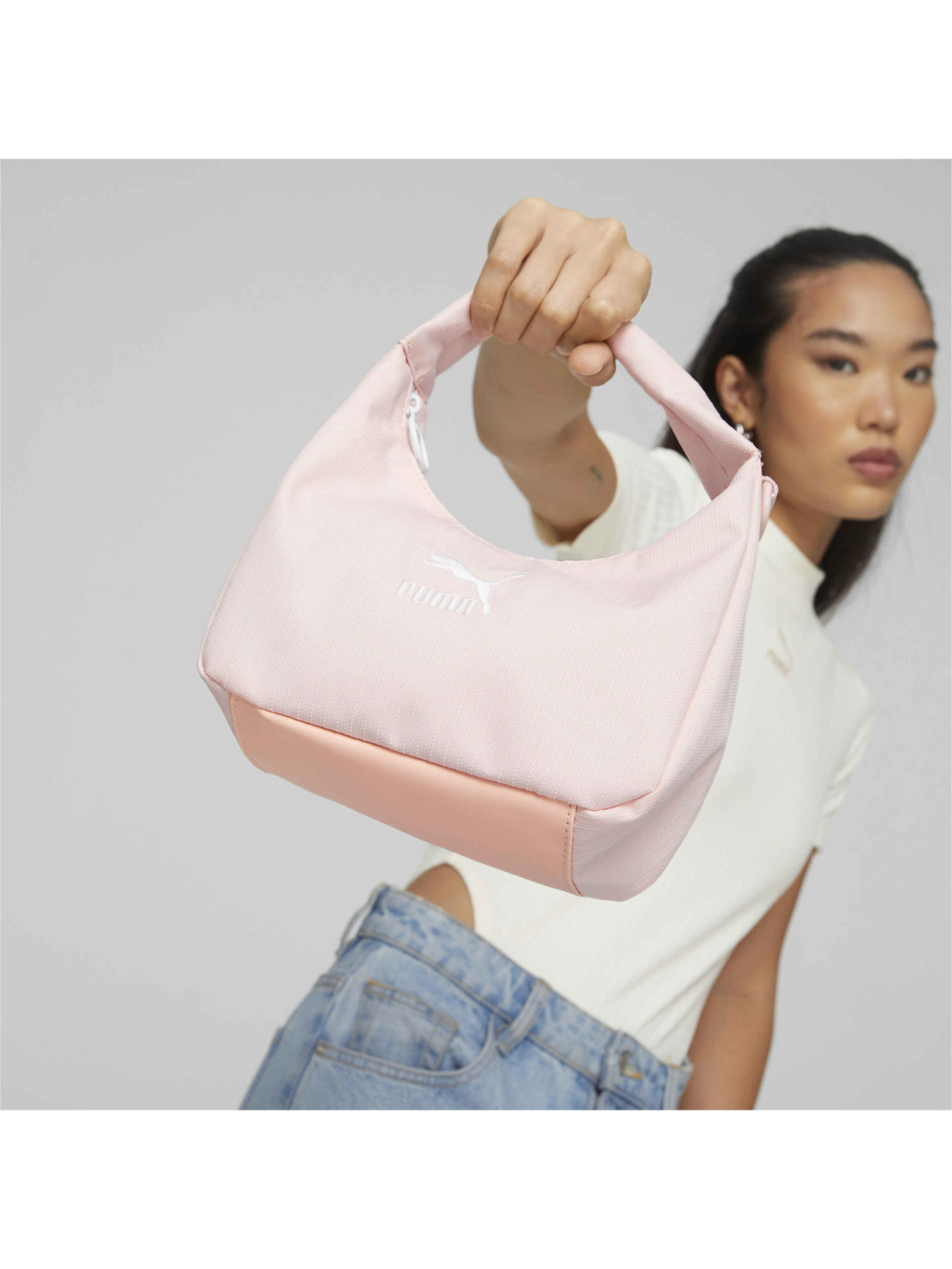 Сумки PUMA Prime Classics S Mini Hobo модель 079579 Сумки PUMA Prime Classics S Mini Hobo модель 079579 Фото