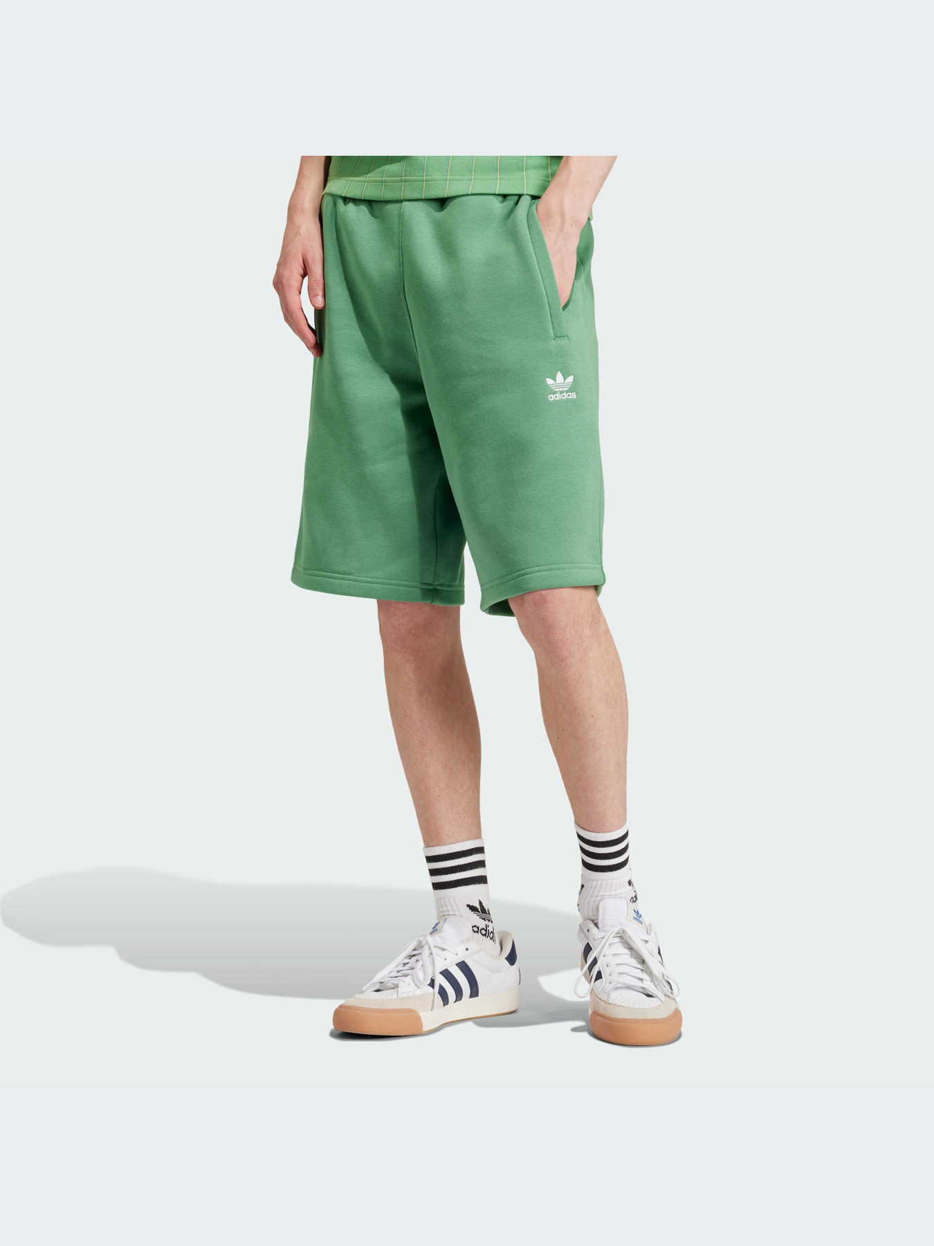 Шорти Adidas модель IU2355 Шорти Adidas модель IU2355 Фото