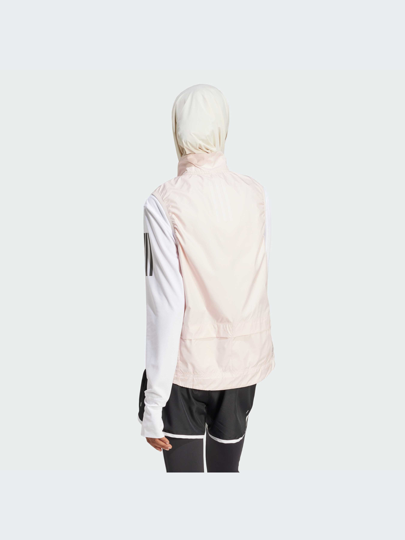 Куртки та дублянки Adidas Supernova модель IN1575 Фото