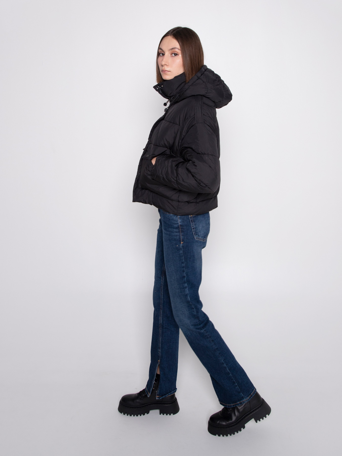 Куртки и дубленки URBAN TRACE модель HAR001-BLACK Куртки и дубленки URBAN TRACE модель HAR001-BLACK Фото