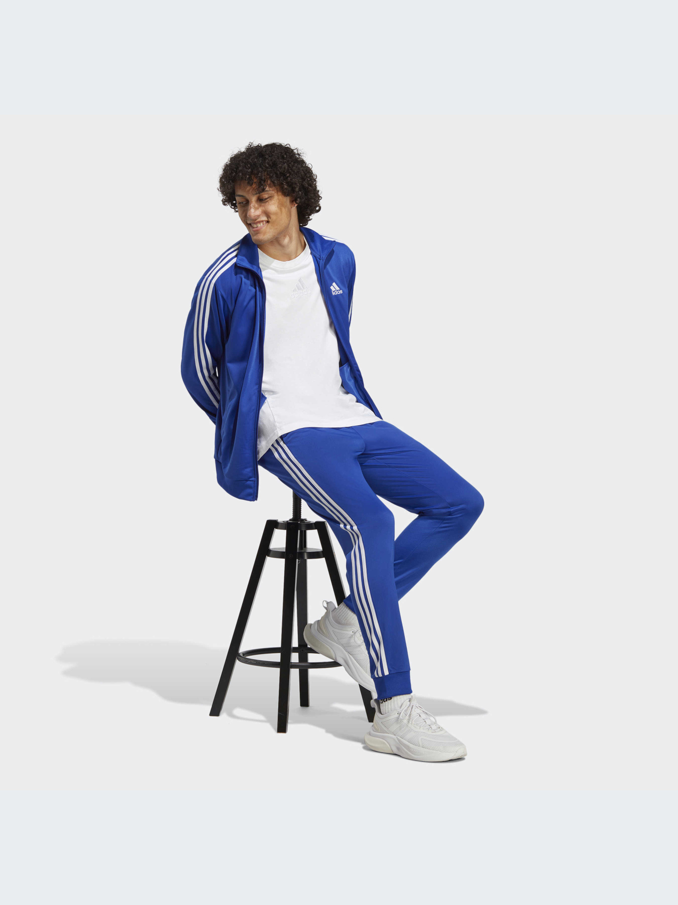 Костюмы Adidas 3 Stripes модель IC6761 Фото