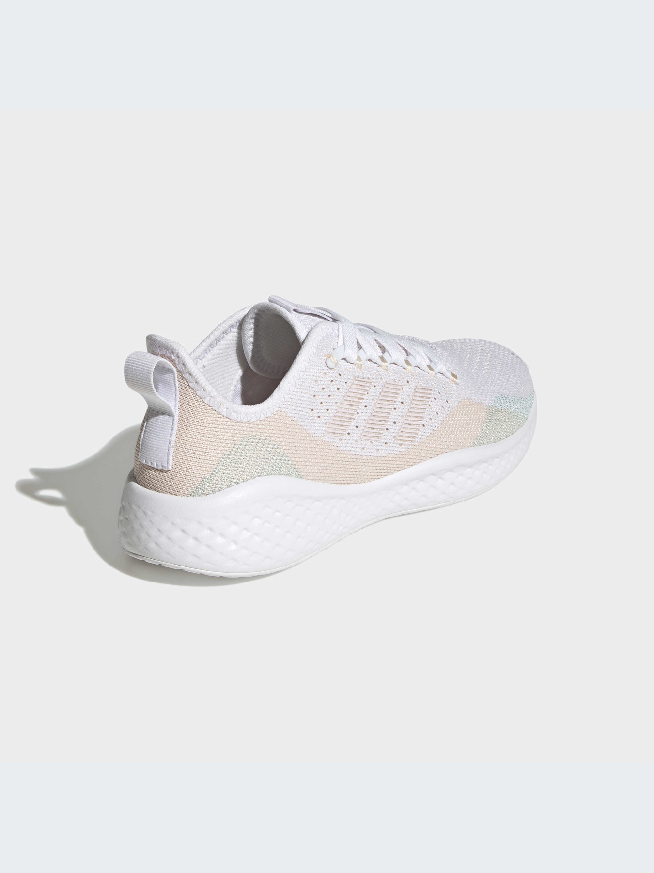 Кроссовки Adidas модель GW4015 Кроссовки Adidas модель GW4015 Фото