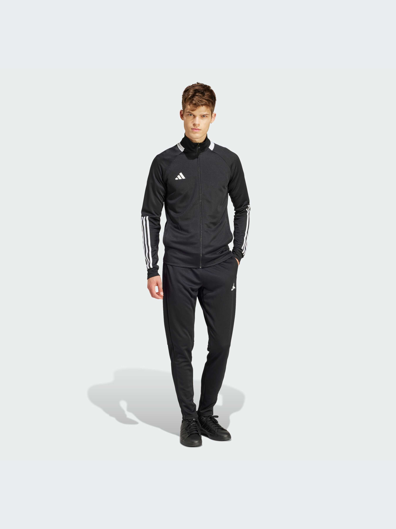 Костюмы Adidas 3 Stripes модель IR7843 Костюмы Adidas 3 Stripes модель IR7843 Фото