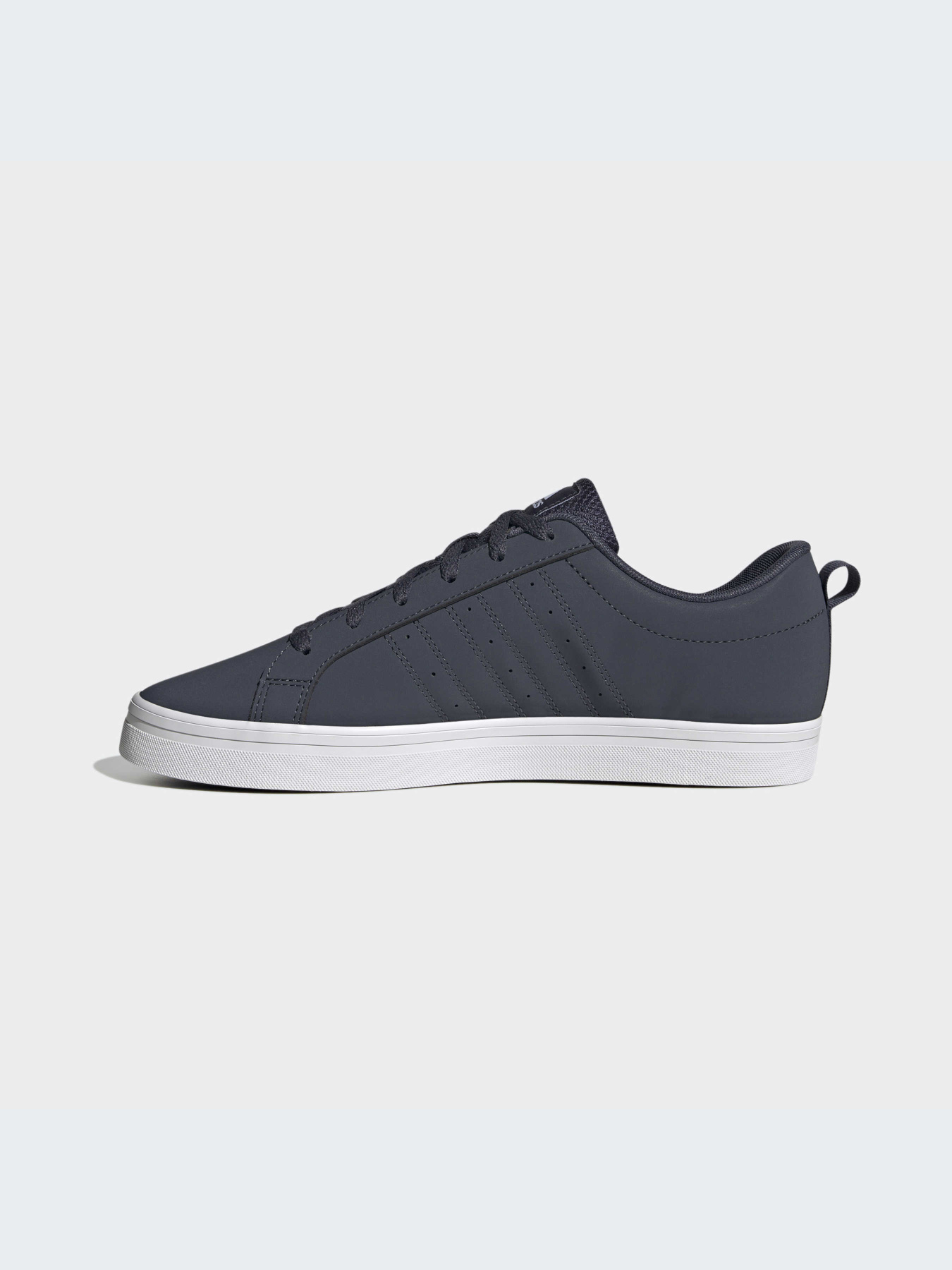 Кеди Adidas модель HP6005 Кеди Adidas модель HP6005 Фото