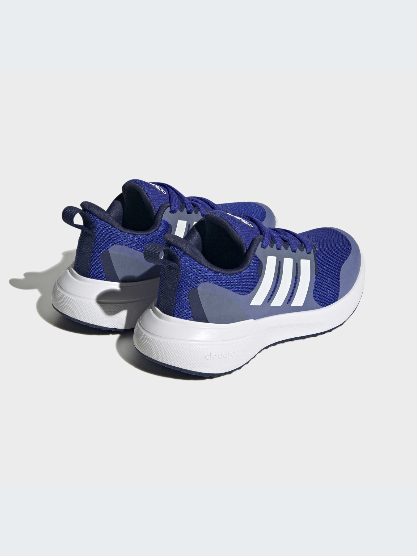 Кроссовки Adidas модель HP5439 Кроссовки Adidas модель HP5439 Фото
