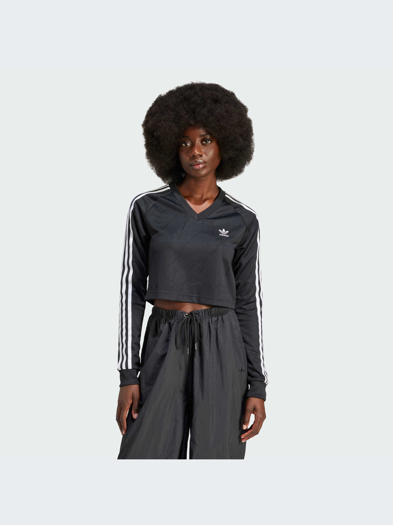 Худі та світшоти Adidas модель IT9707 Худі та світшоти Adidas модель IT9707 Фото