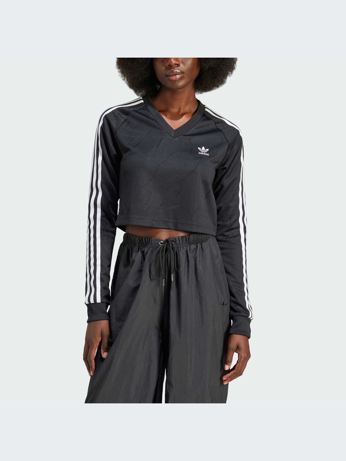 Худі та світшоти Adidas модель IT9707 Худі та світшоти Adidas модель IT9707 Фото