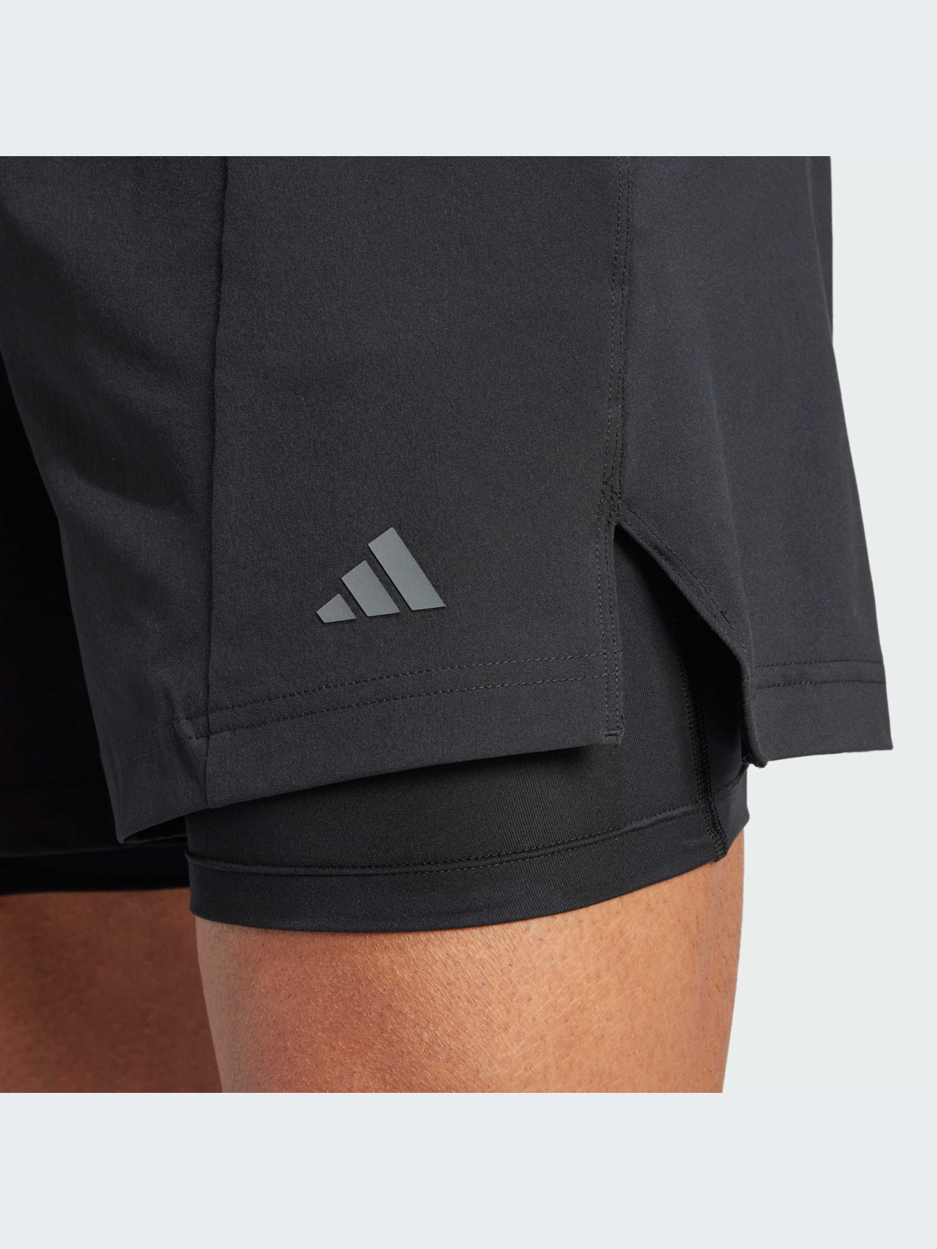 Шорты Adidas модель IL7142 Шорты Adidas модель IL7142 Фото