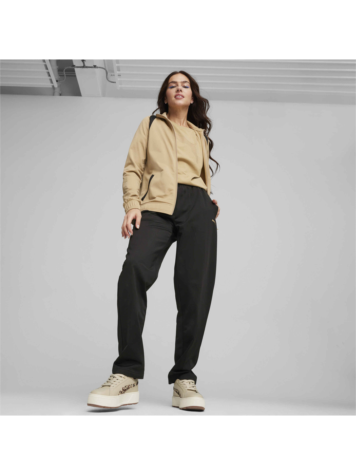 Костюмы PUMA Classic Tricot Suit Op модель 675234 Фото