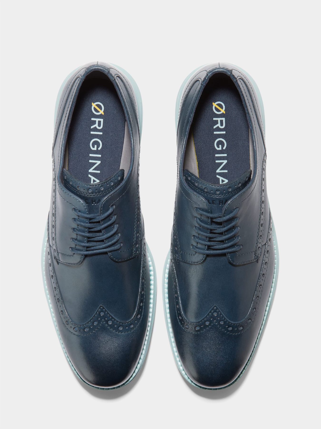 Туфли и лоферы Cole Haan модель C37962 Фото
