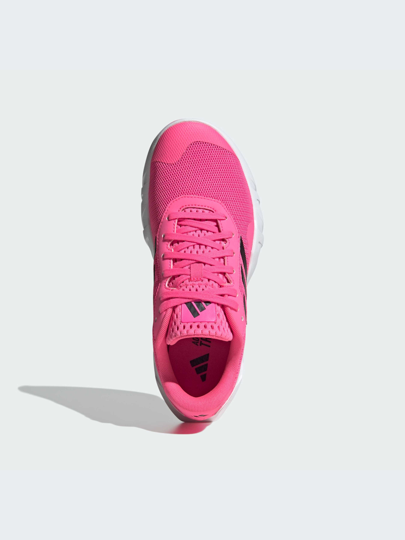 Кроссовки Adidas модель IG0733 Кроссовки Adidas модель IG0733 Фото
