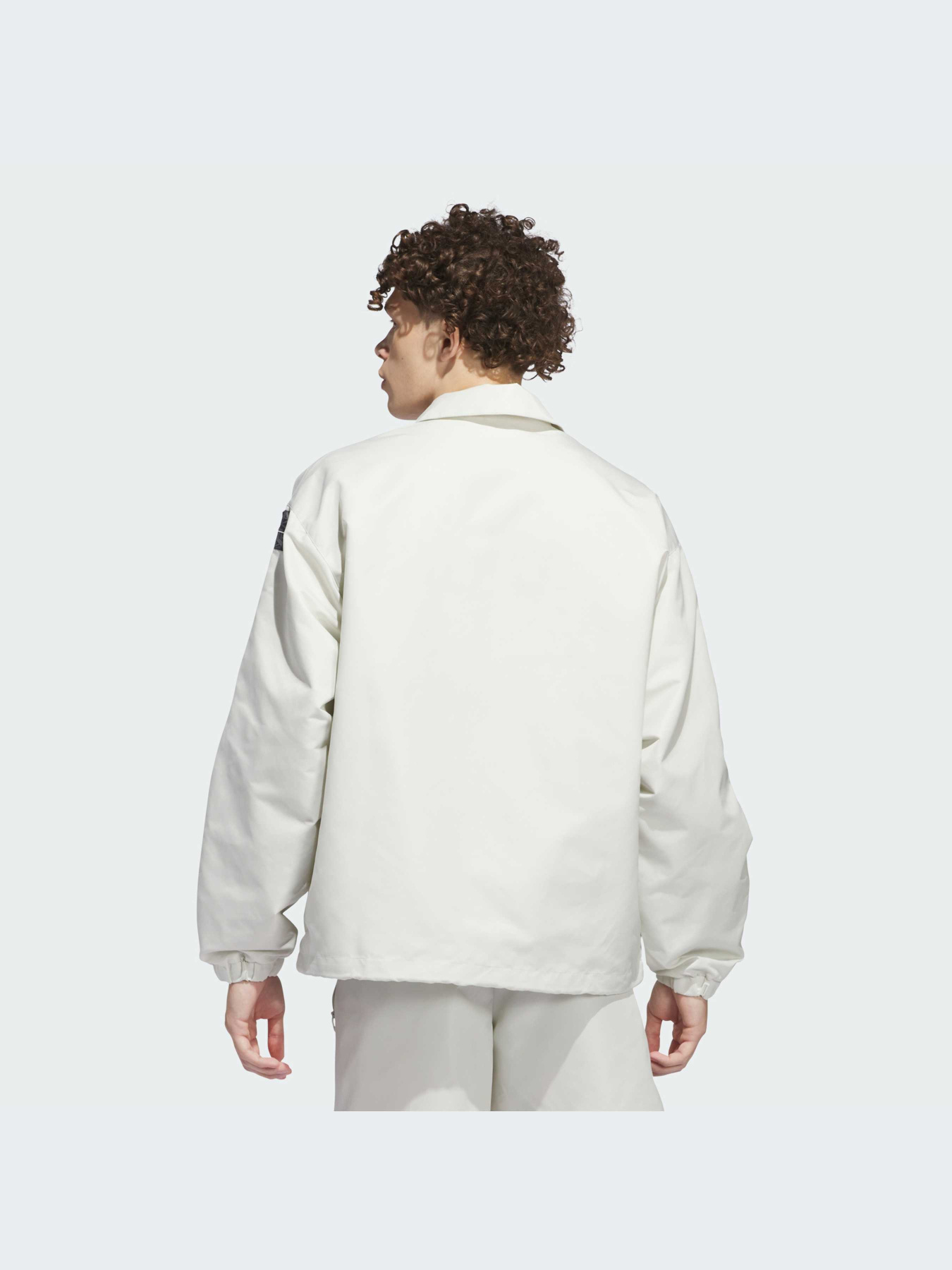 Куртки и дубленки Adidas модель IT0117 Фото