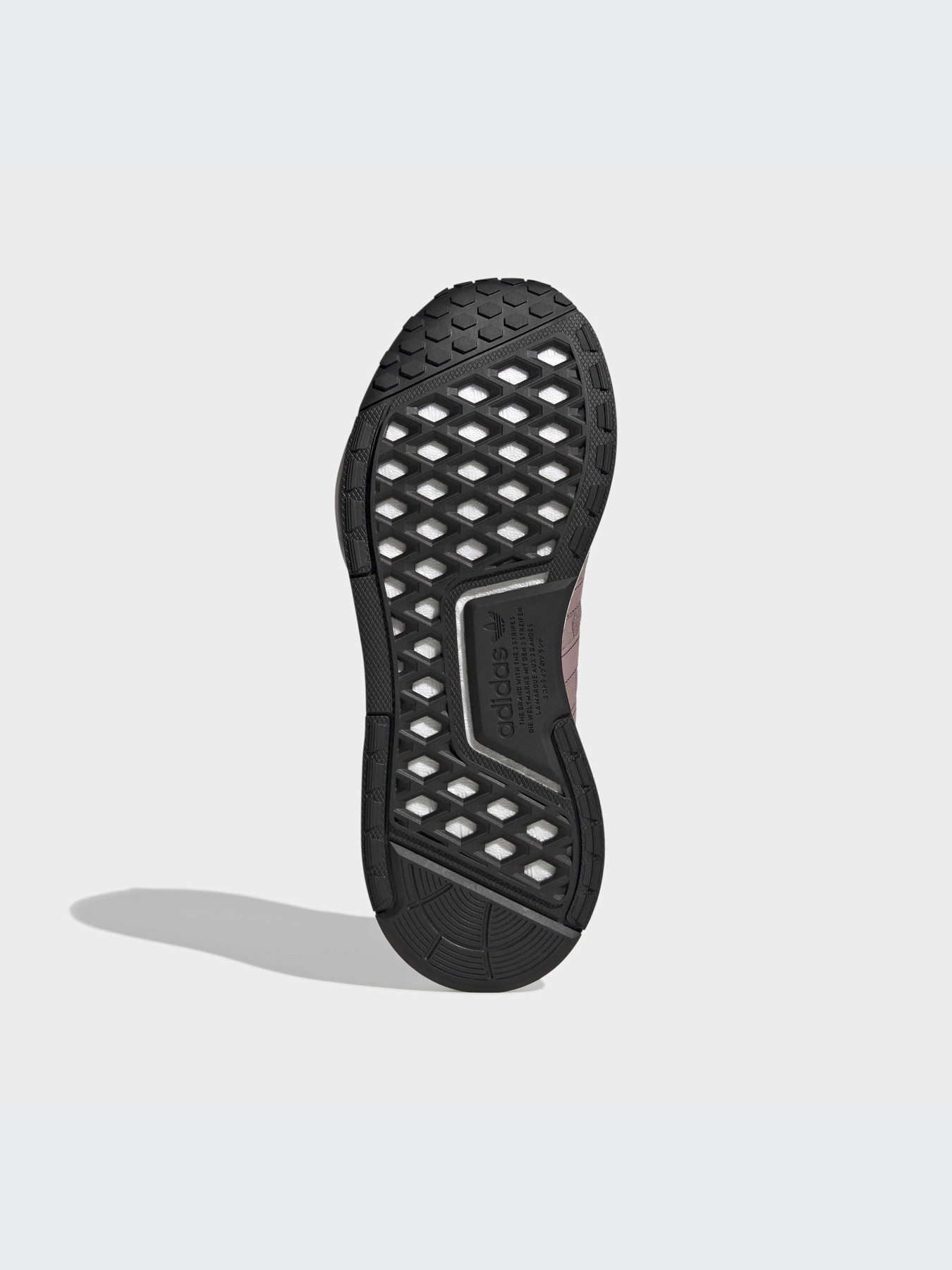 Кросівки Adidas NMD модель FZ6139 Фото
