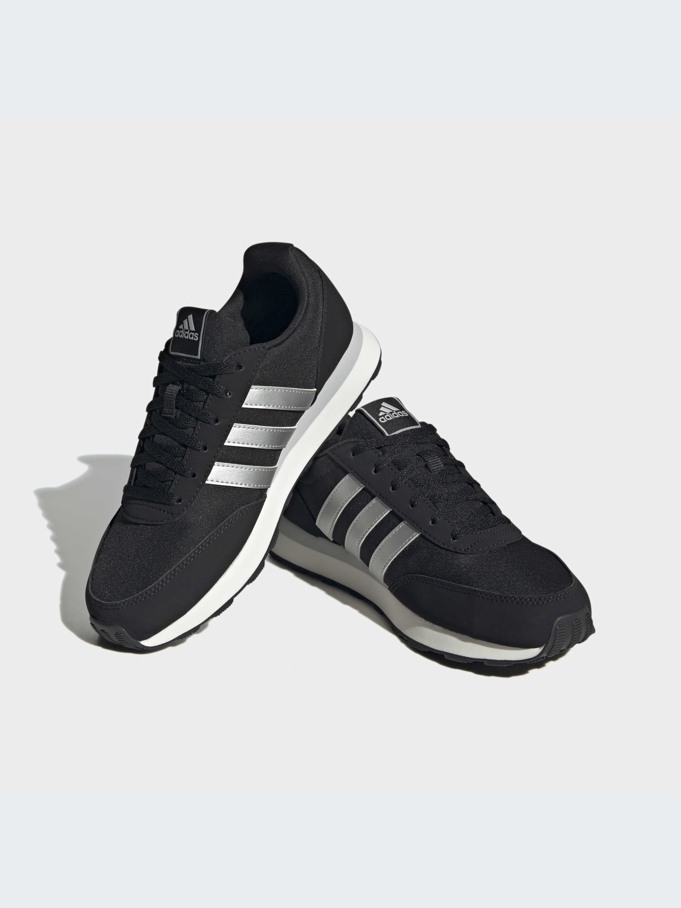 Кроссовки Adidas модель HP2249 Фото