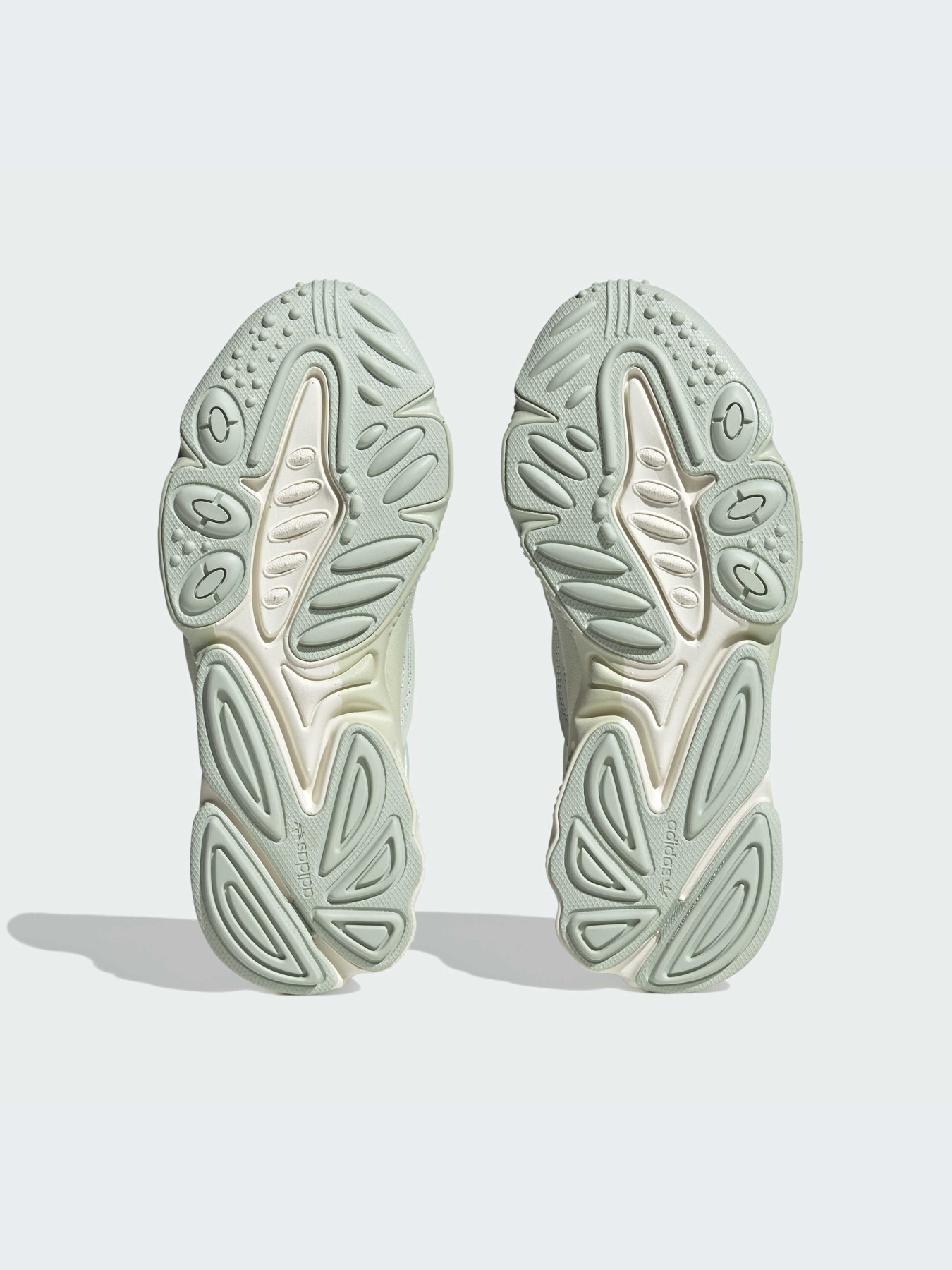 Кроссовки Adidas Ozweego модель IG5934 Фото