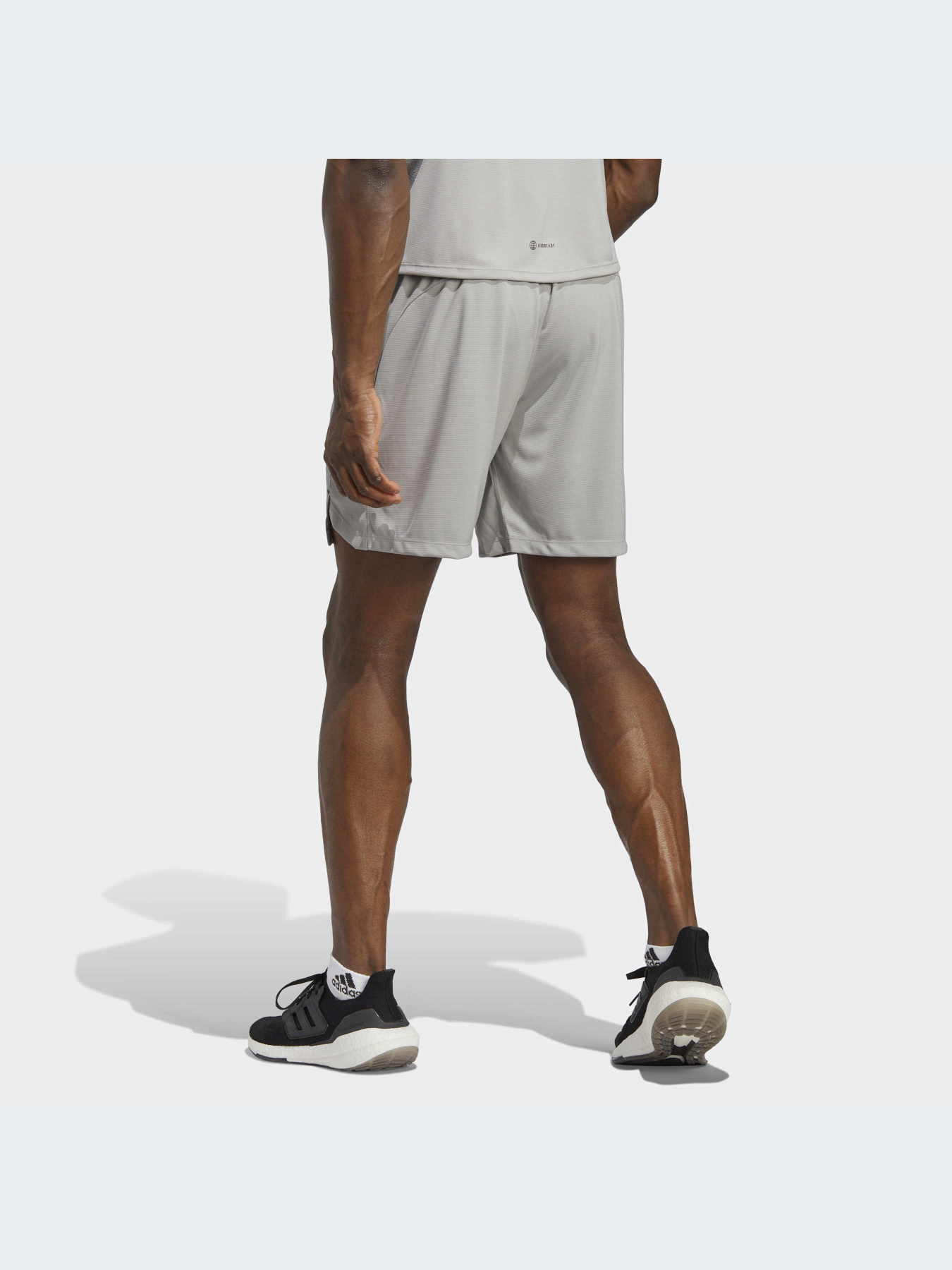 Шорты Adidas модель IC2096 Шорты Adidas модель IC2096 Фото