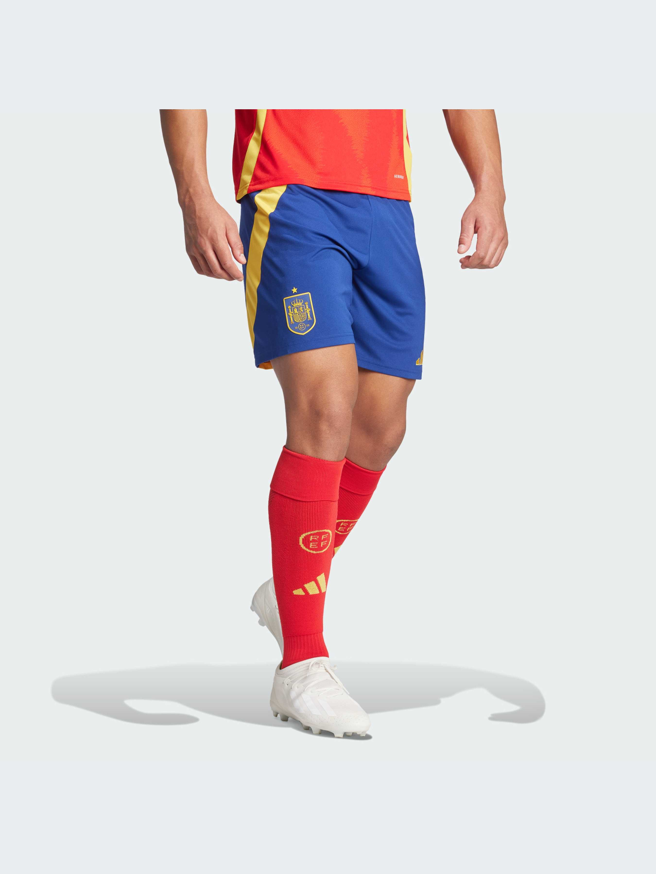 Шорты Adidas модель IW8150 Шорты Adidas модель IW8150 Фото