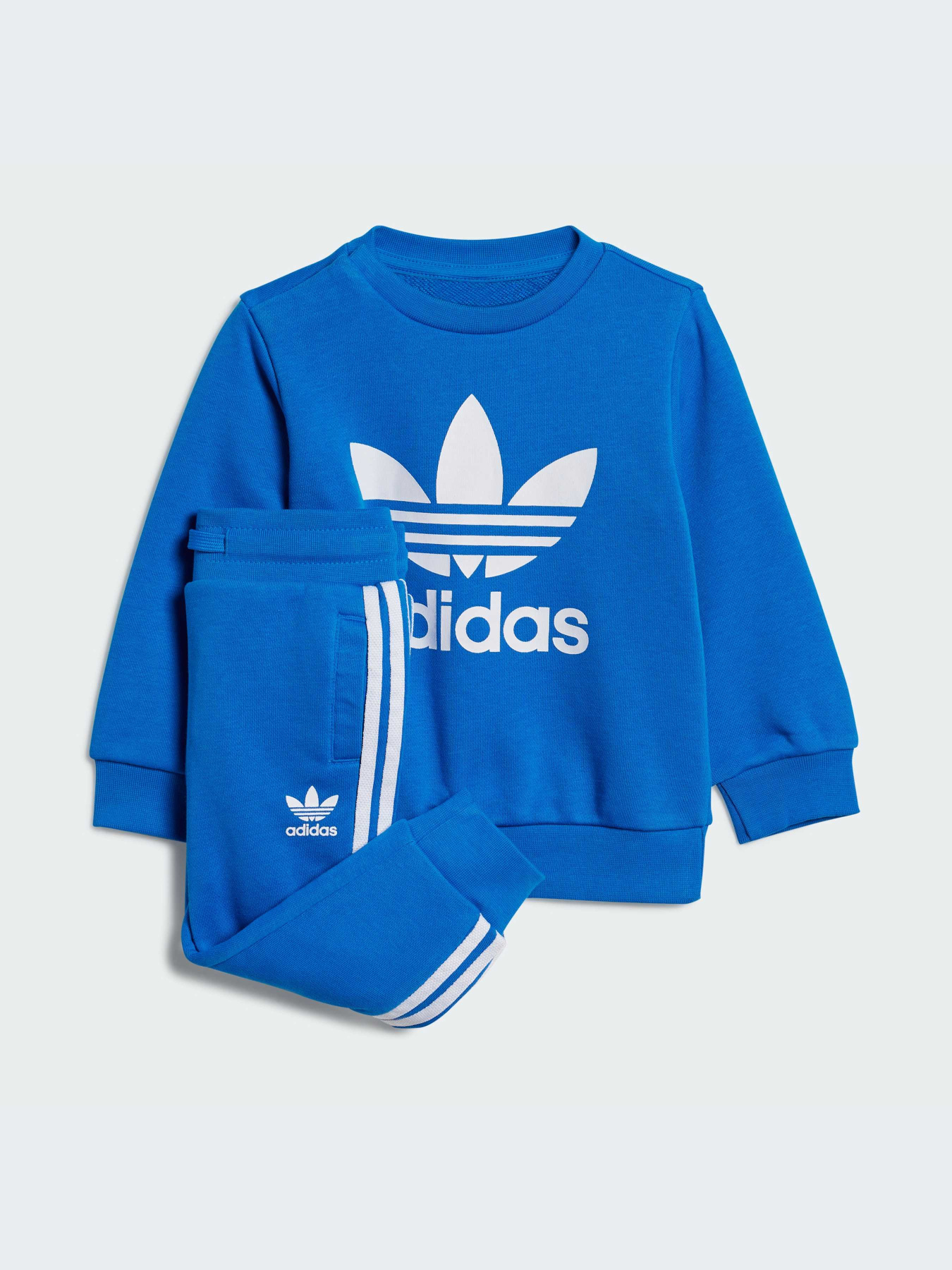Костюмы Adidas Adicolor модель IR6814 Костюмы Adidas Adicolor модель IR6814 Фото