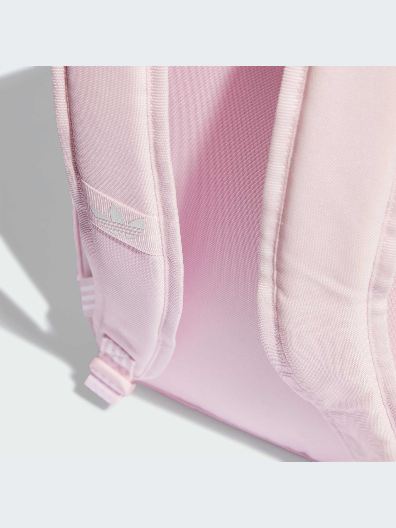 Рюкзаки Adidas Adicolor модель IS4363 Фото