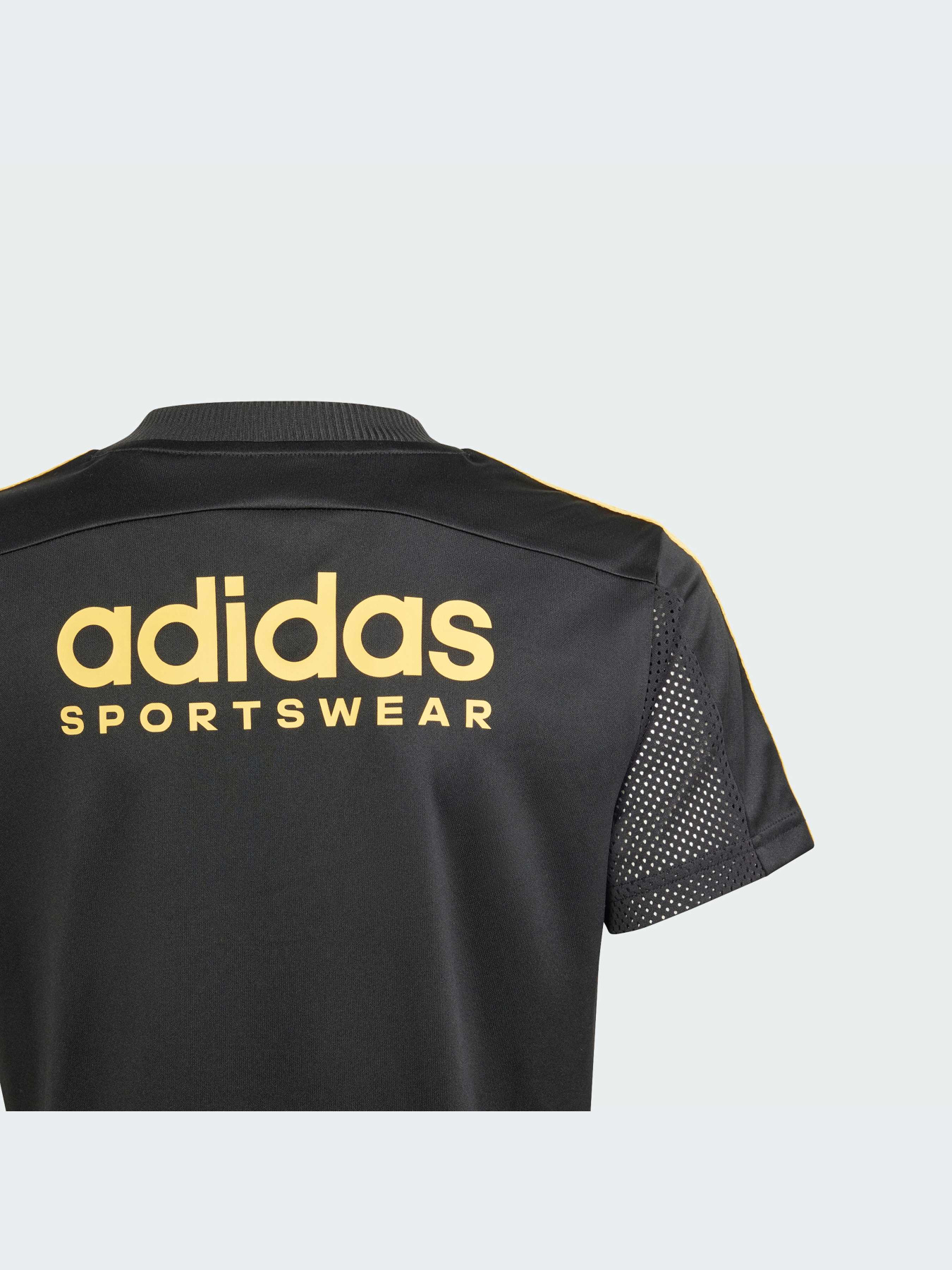 Сукні Adidas Tiro модель IS4610 Сукні Adidas Tiro модель IS4610 Фото