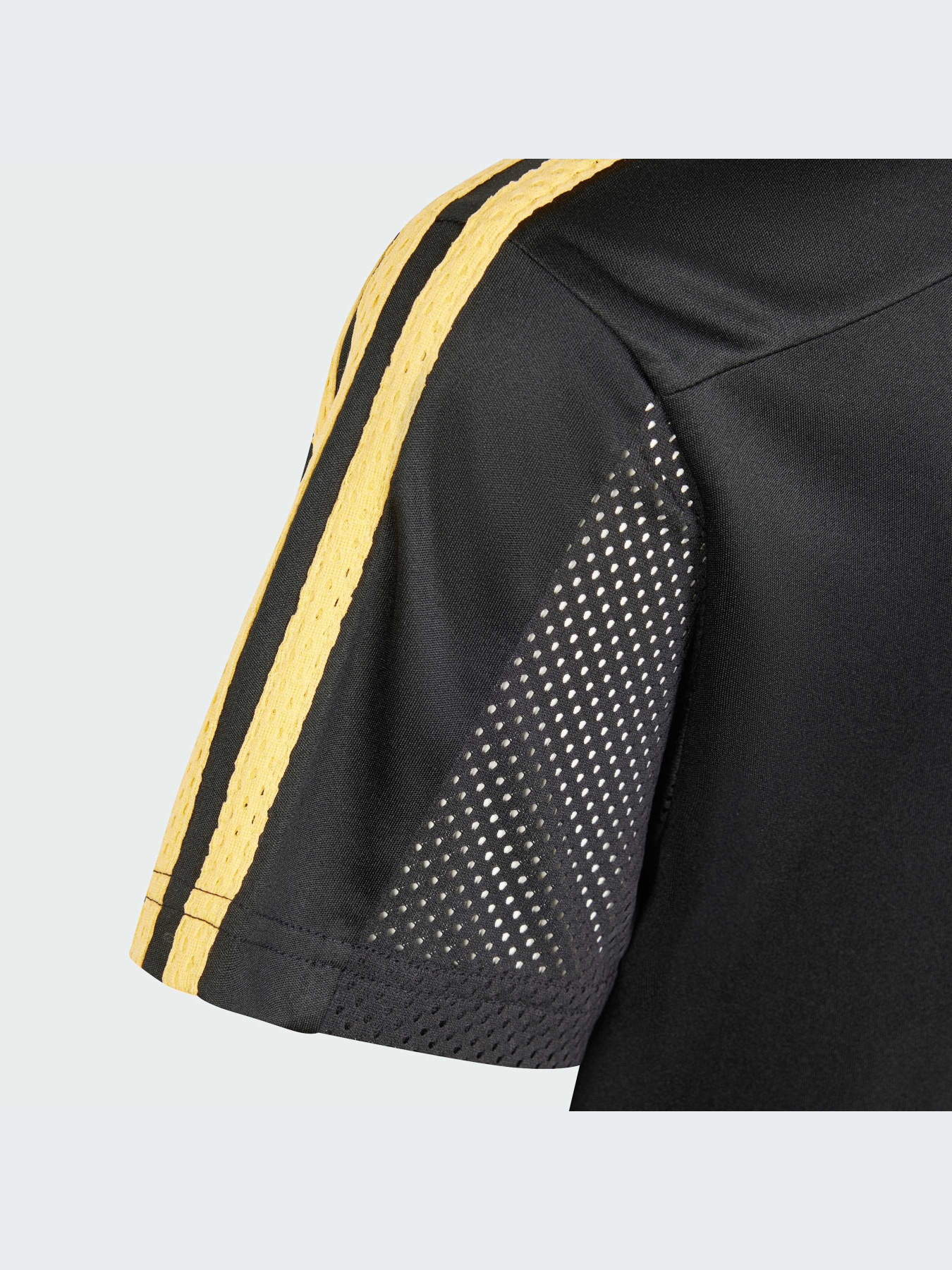 Сукні Adidas Tiro модель IS4610 Сукні Adidas Tiro модель IS4610 Фото