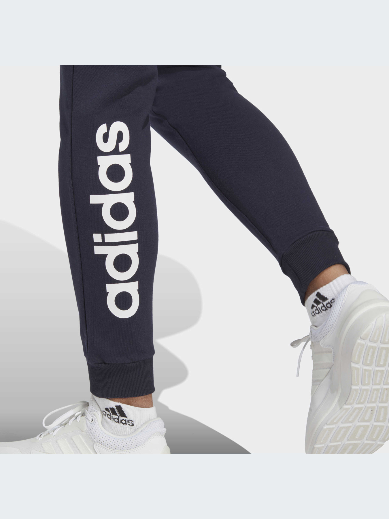 Штани Adidas модель IC6869 Фото