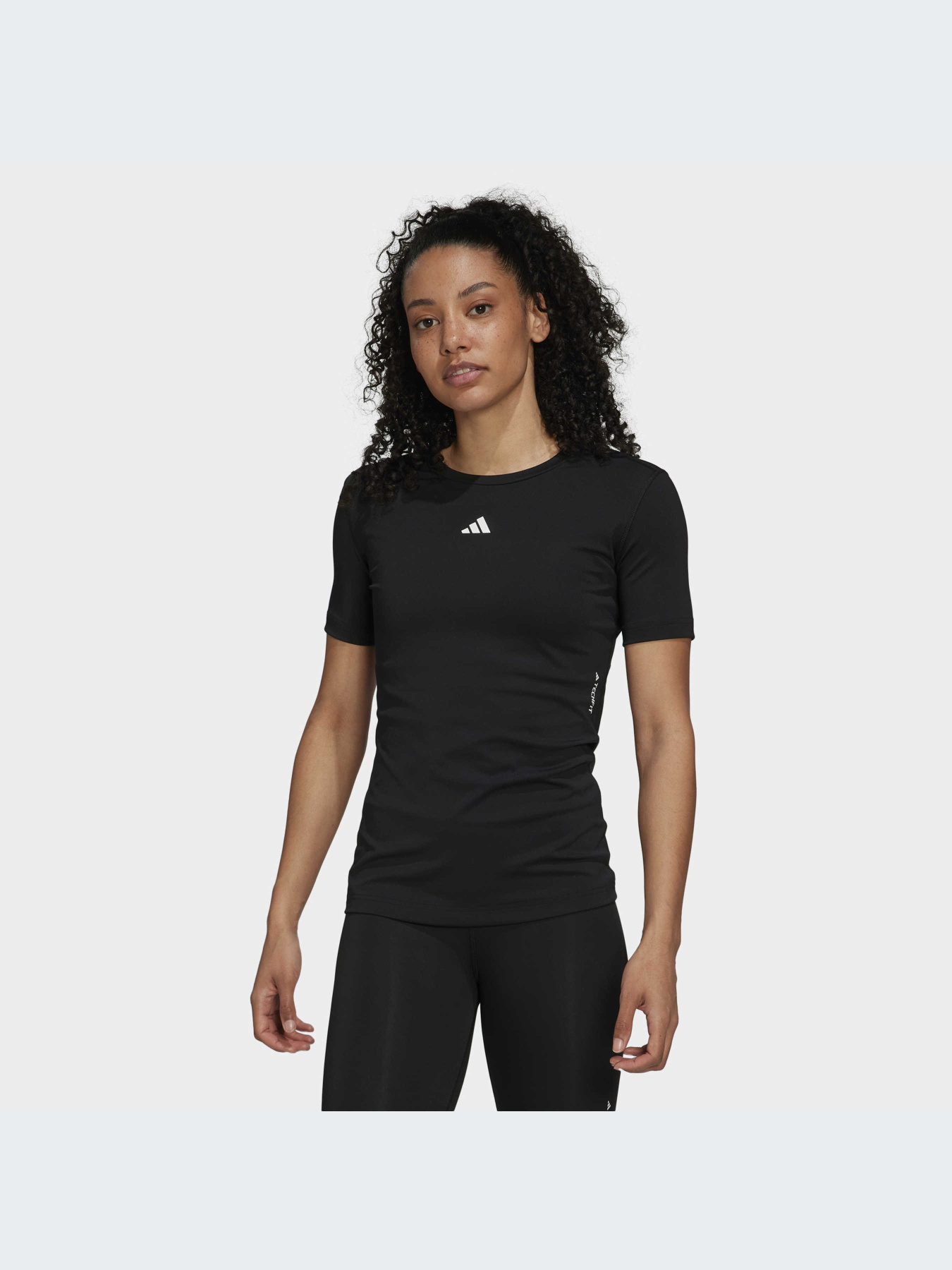 Футболки и поло Adidas Clima модель HN9075 Футболки и поло Adidas Clima модель HN9075 Фото