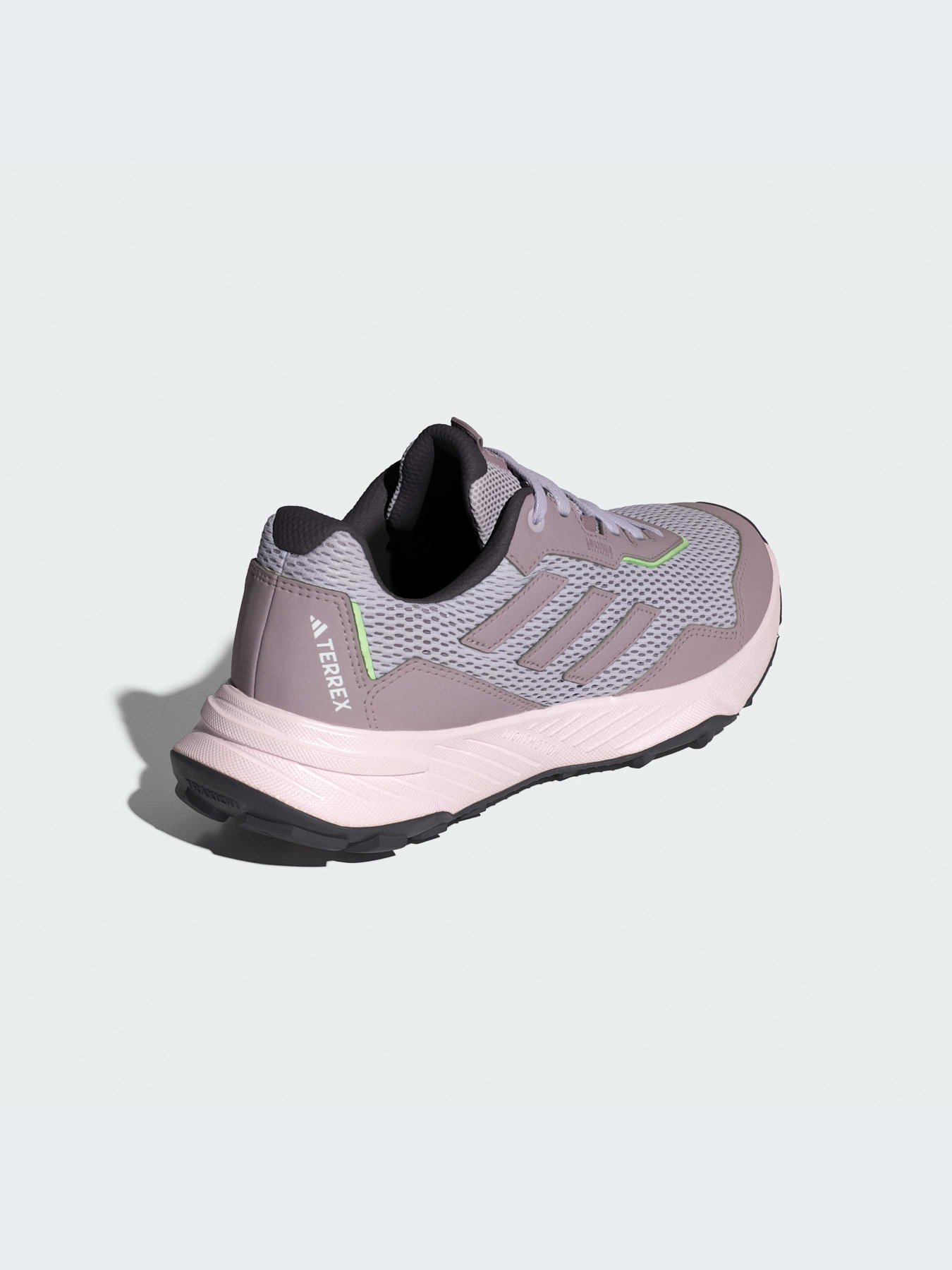 Кросівки Adidas модель IE5910 Кросівки Adidas модель IE5910 Фото