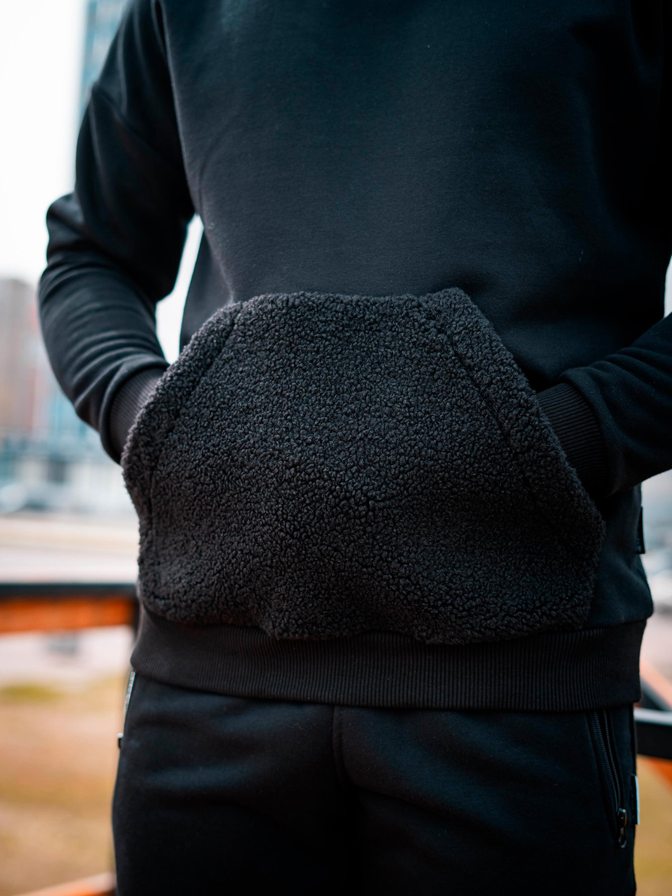 Худи и свитшоты Custom Wear модель cw-hood-4764 Фото