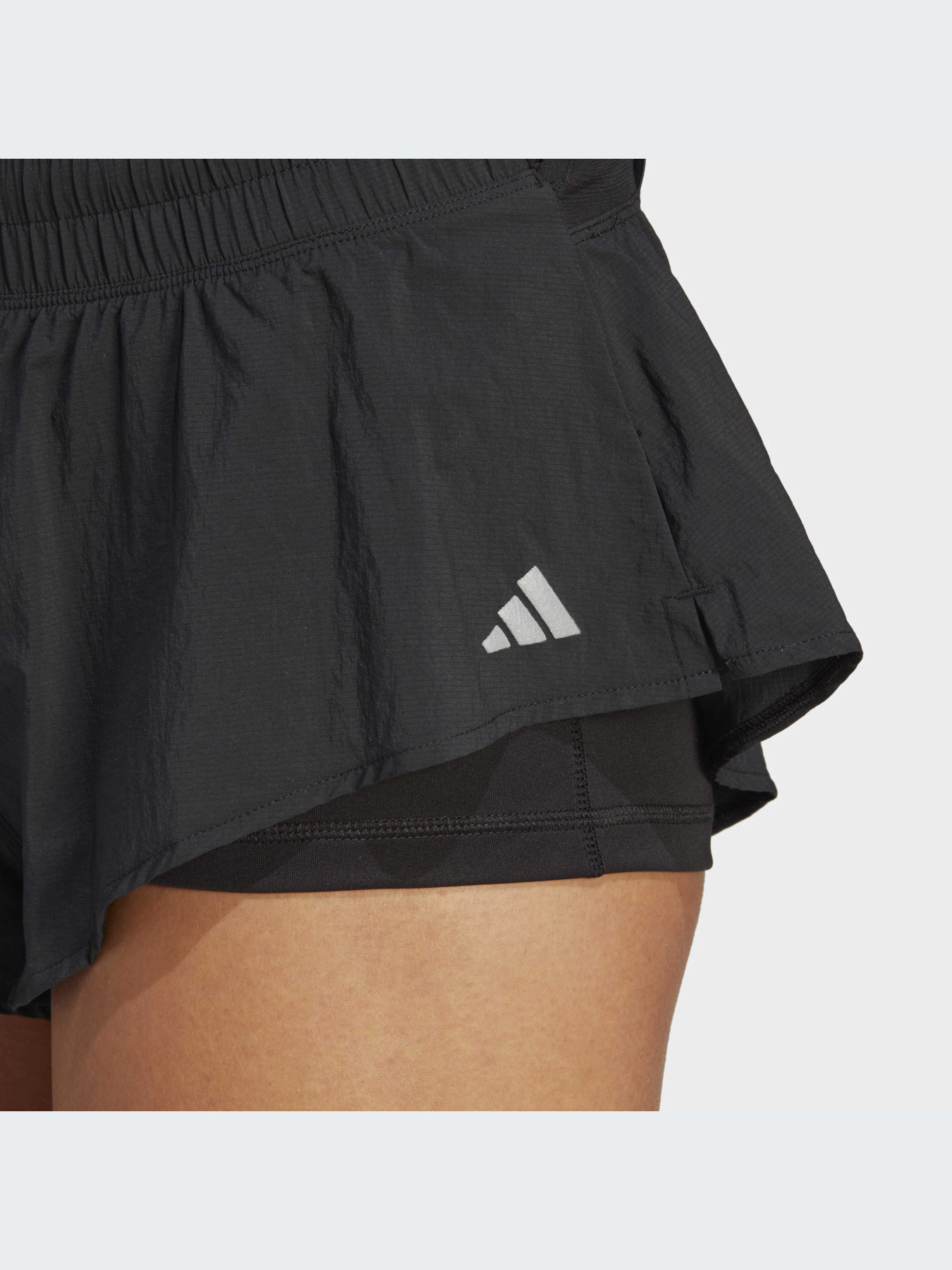 Шорти Adidas модель HY2677 Шорти Adidas модель HY2677 Фото