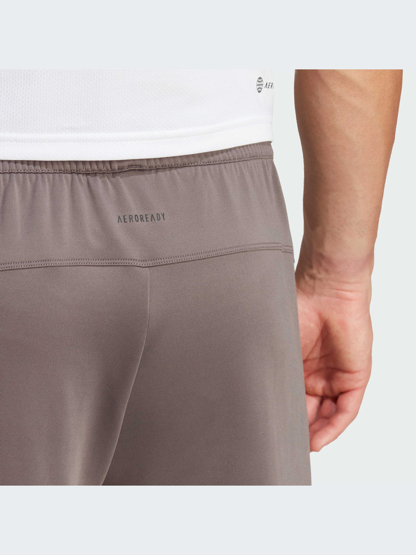 Шорты Adidas модель IS3798 Шорты Adidas модель IS3798 Фото