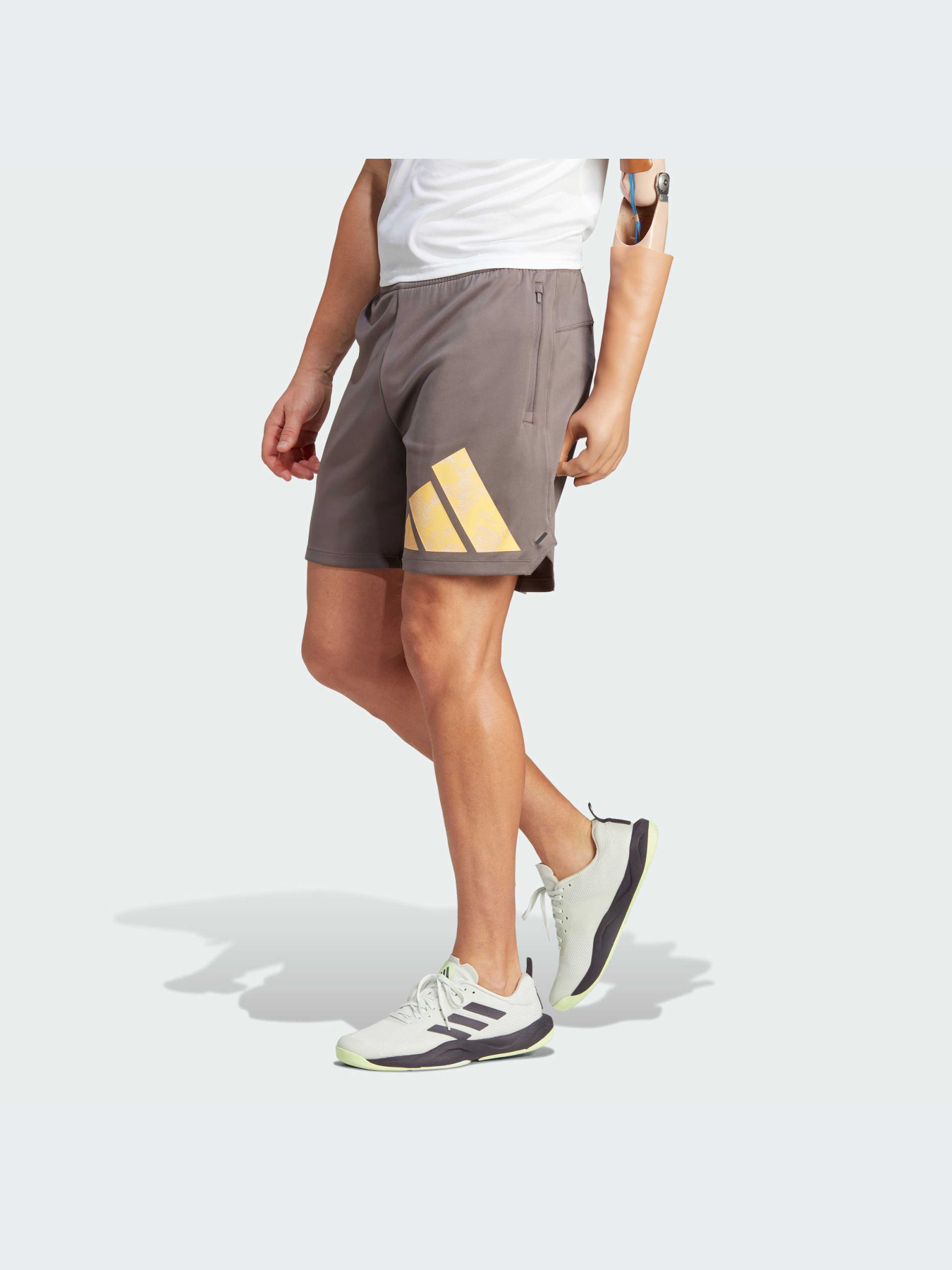 Шорты Adidas модель IS3798 Шорты Adidas модель IS3798 Фото