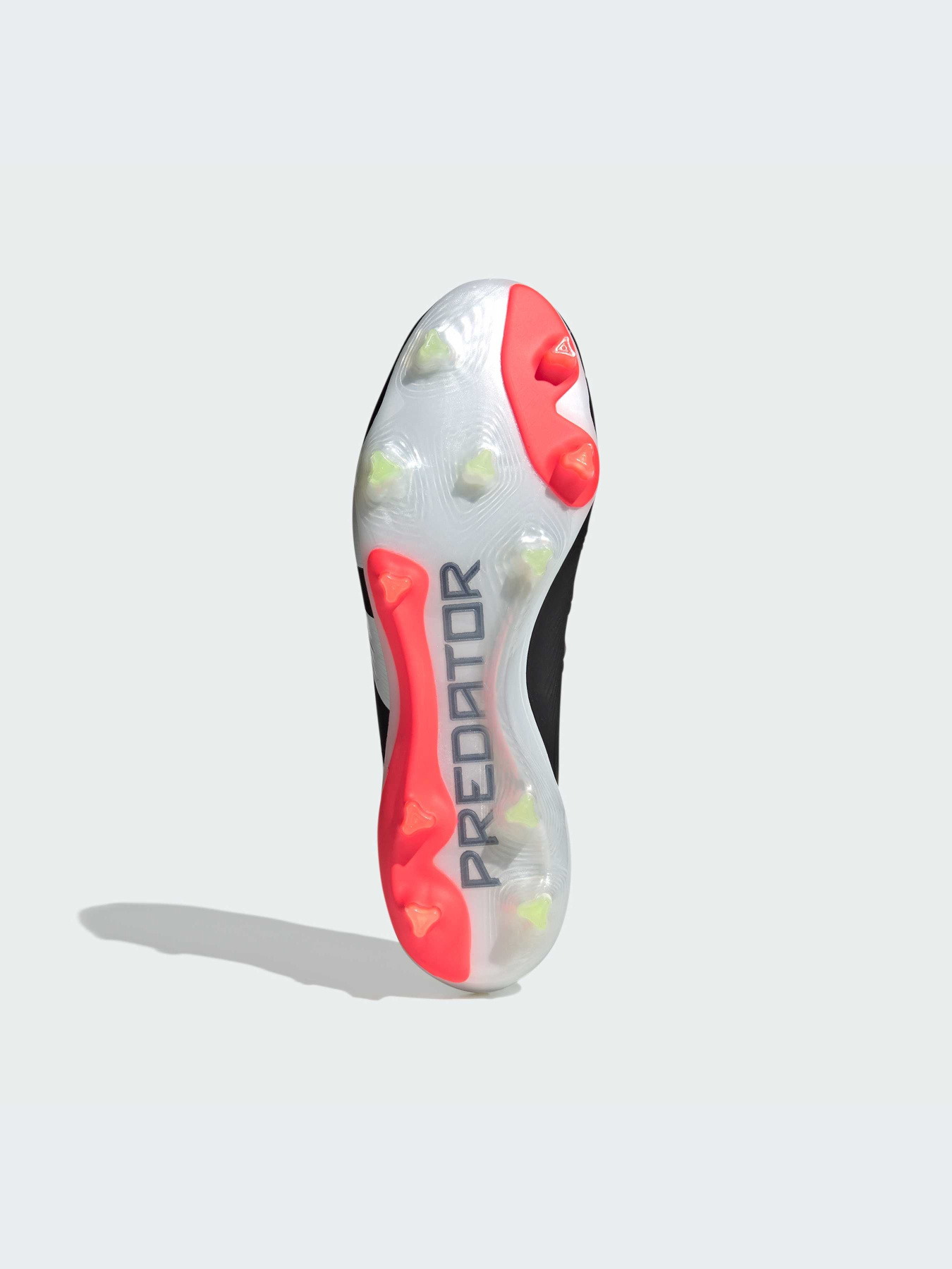 Кроссовки Adidas Predator модель IE1802 Фото