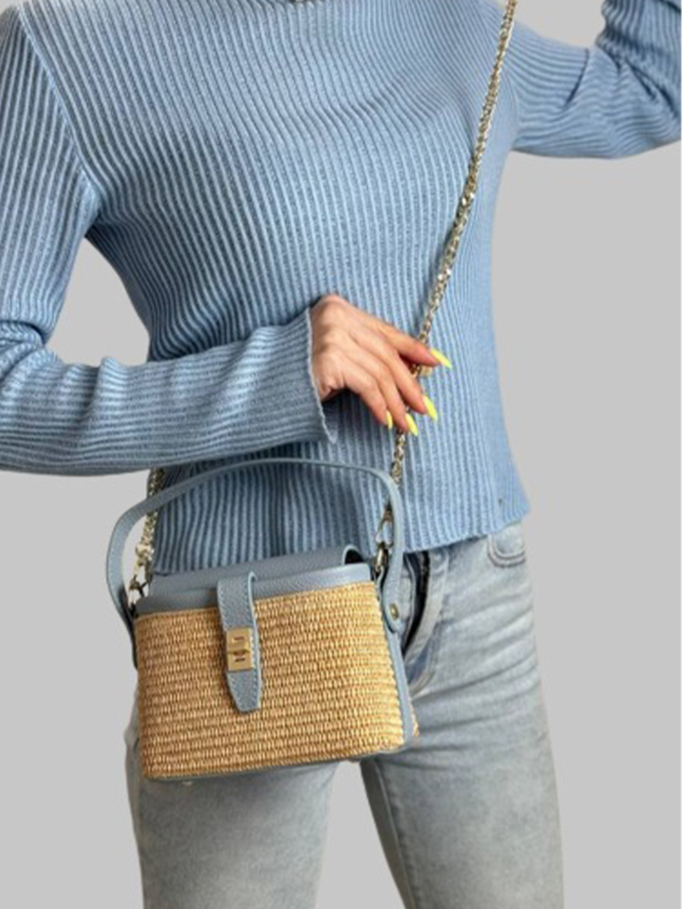 Сумки Bella Bertucci модель 6611-1711-32 Фото