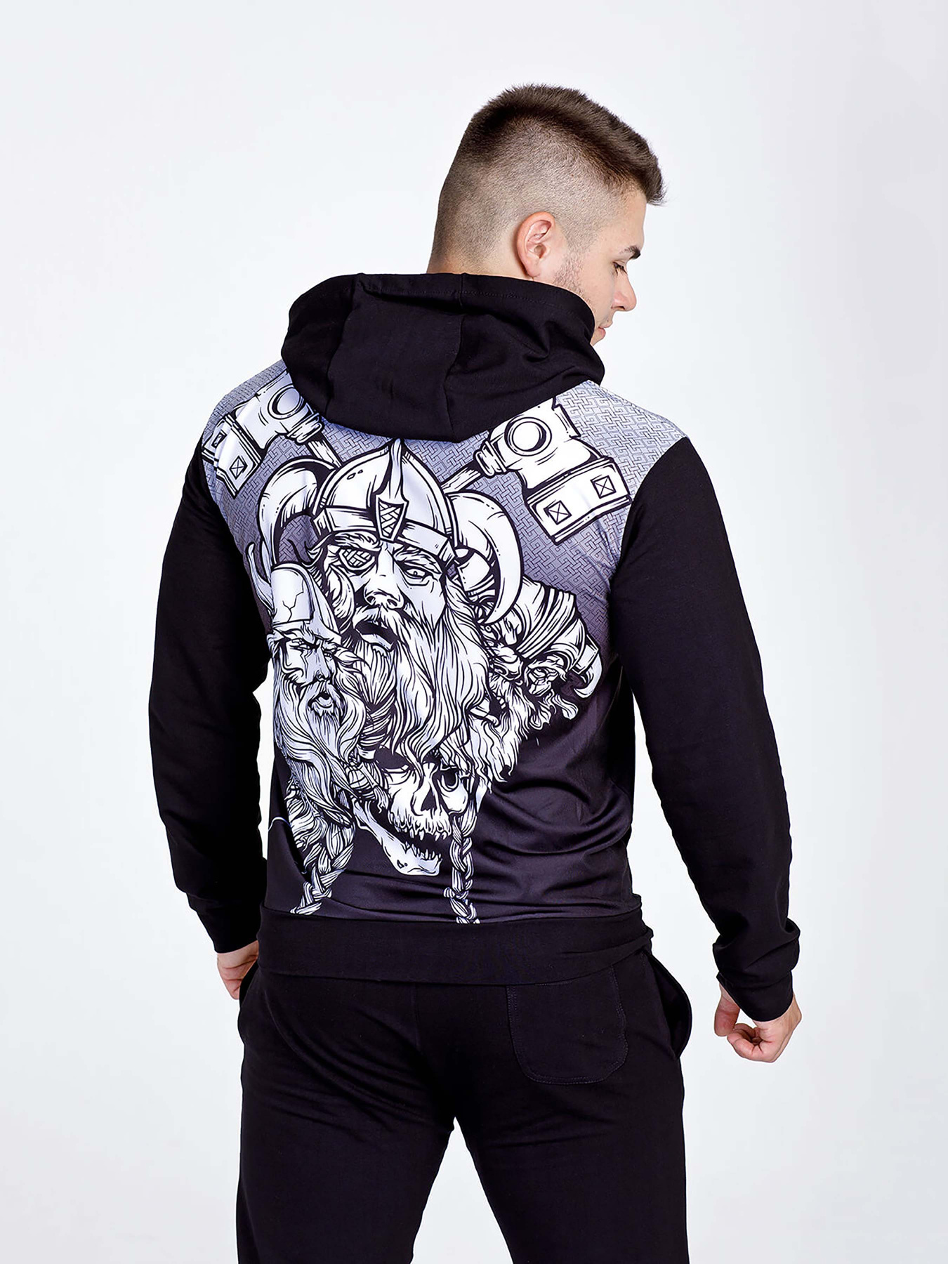 Худи и свитшоты Berserk Sport модель SonsofOdinBlackHDM Худи и свитшоты Berserk Sport модель SonsofOdinBlackHDM Фото