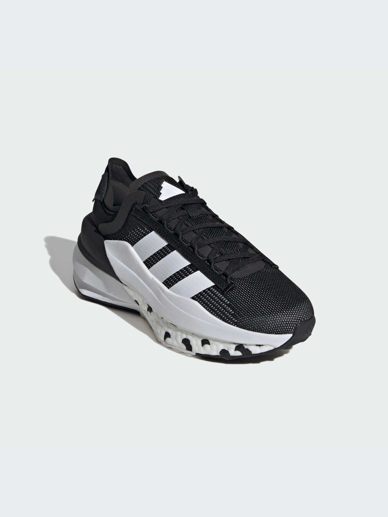Кросівки Adidas AVRYN модель IE8459 Фото