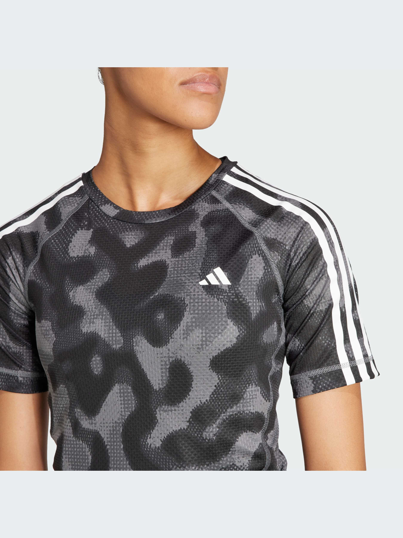 Футболки и поло Adidas 3 Stripes модель IK5012 Футболки и поло Adidas 3 Stripes модель IK5012 Фото