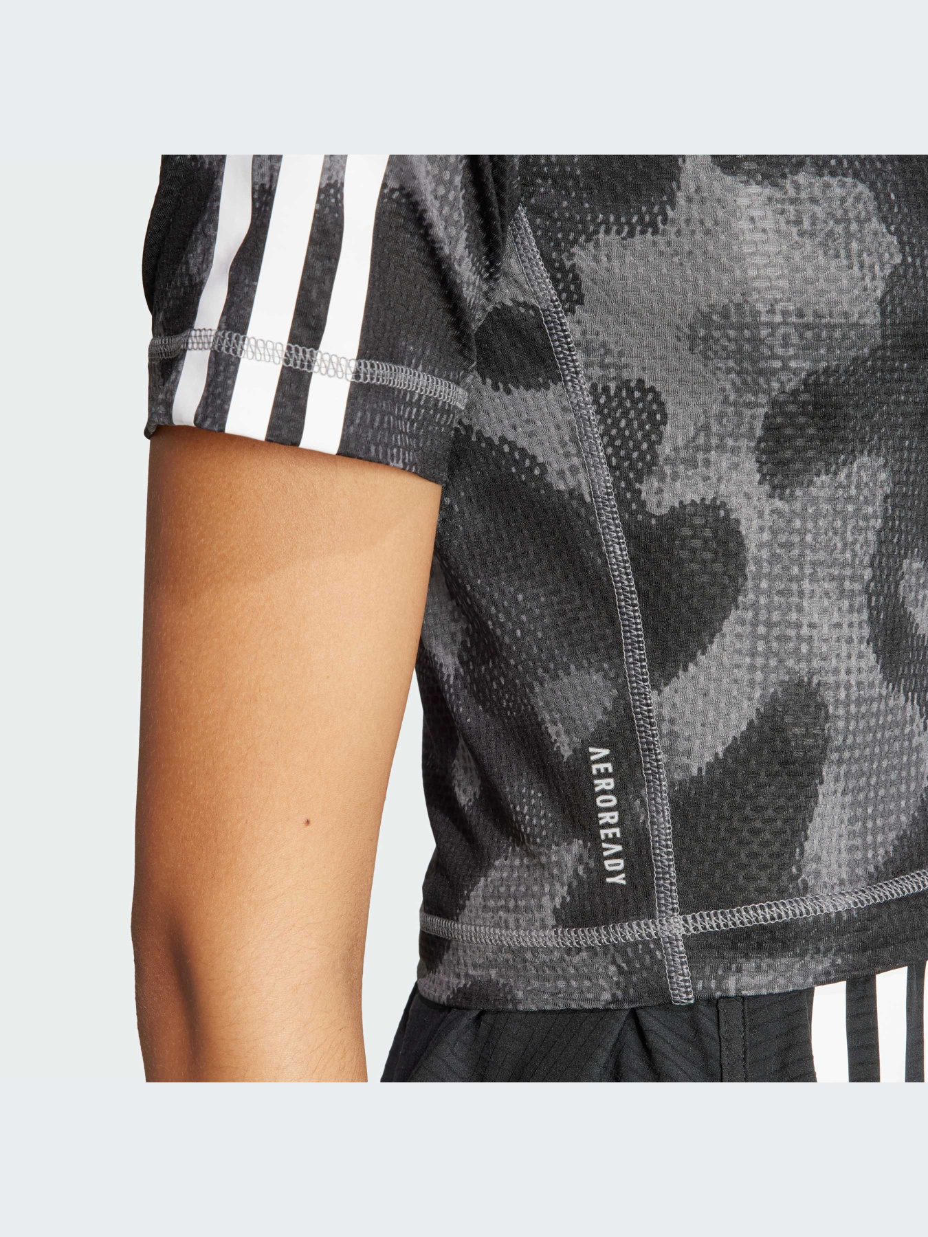 Футболки и поло Adidas 3 Stripes модель IK5012 Футболки и поло Adidas 3 Stripes модель IK5012 Фото