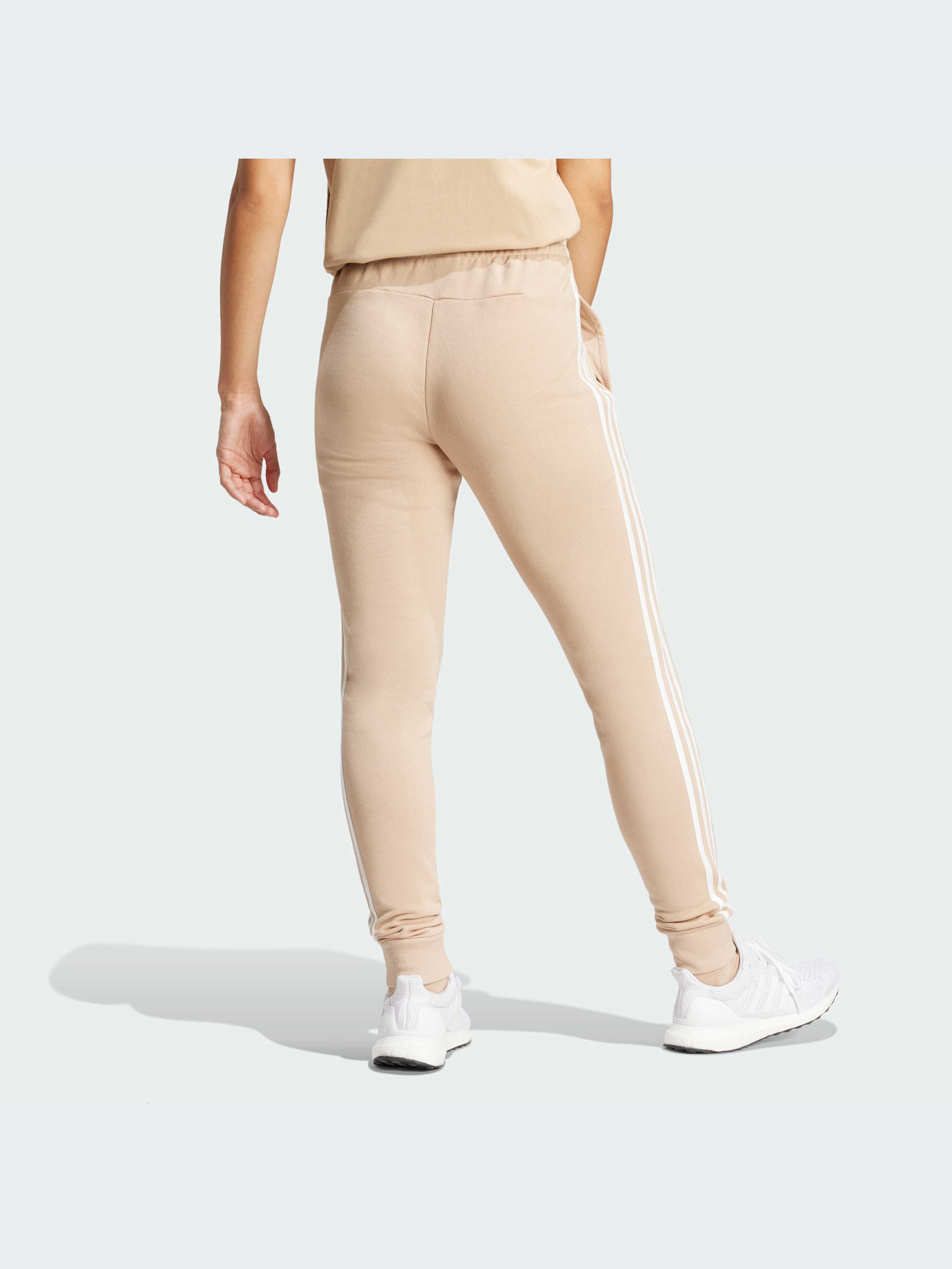 Брюки Adidas модель IR5378 Брюки Adidas модель IR5378 Фото