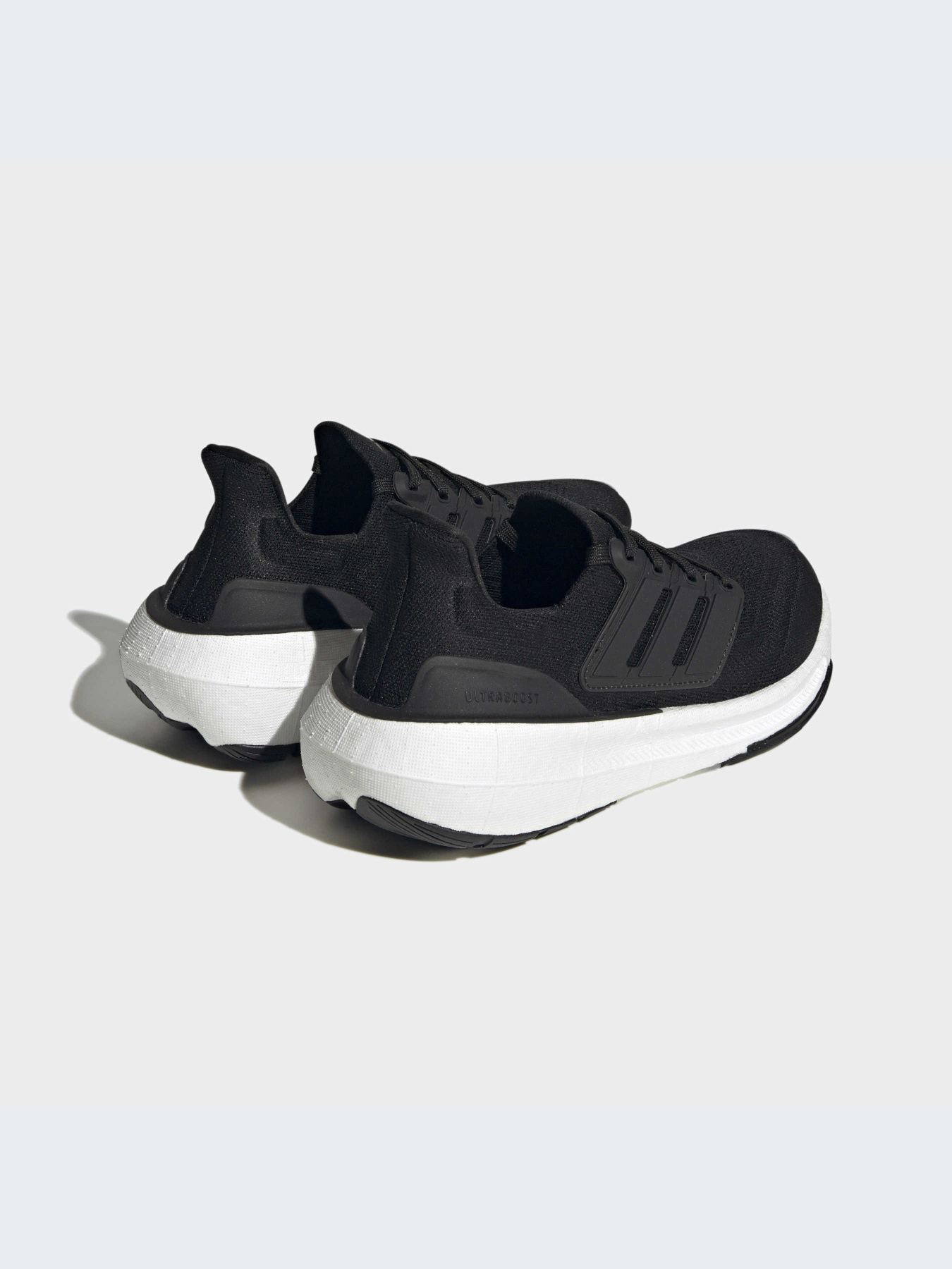 Кроссовки Adidas Ultraboost модель GY9353 Кроссовки Adidas Ultraboost модель GY9353 Фото