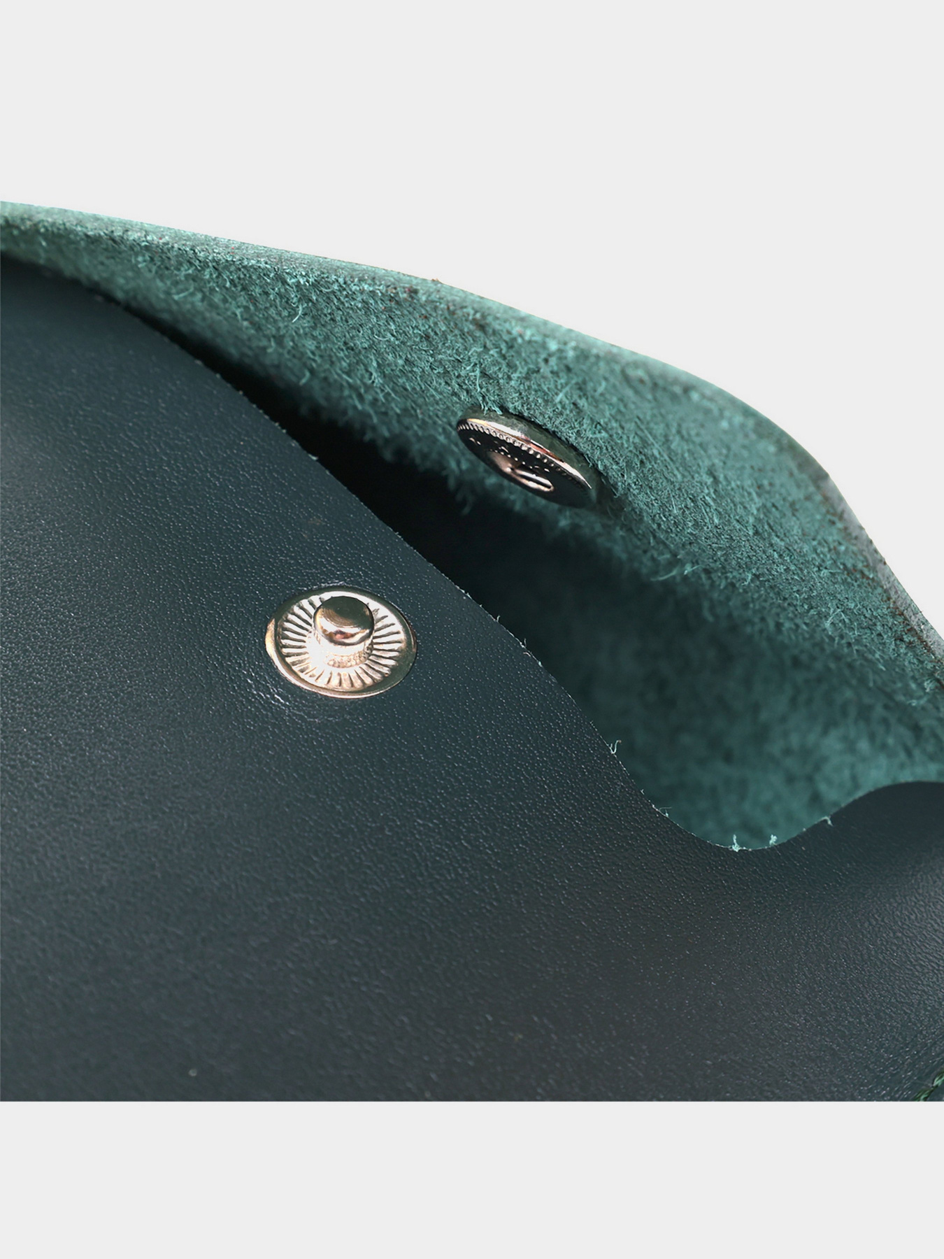 Шкіряна практична тревел-косметичка Shvigel Зелений Shvigel модель bag24_16423 Фото