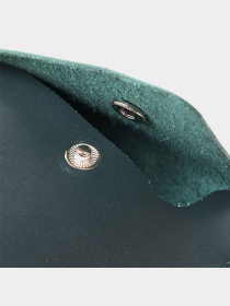 Шкіряна практична тревел-косметичка Shvigel Зелений Shvigel модель bag24_16423 Фото