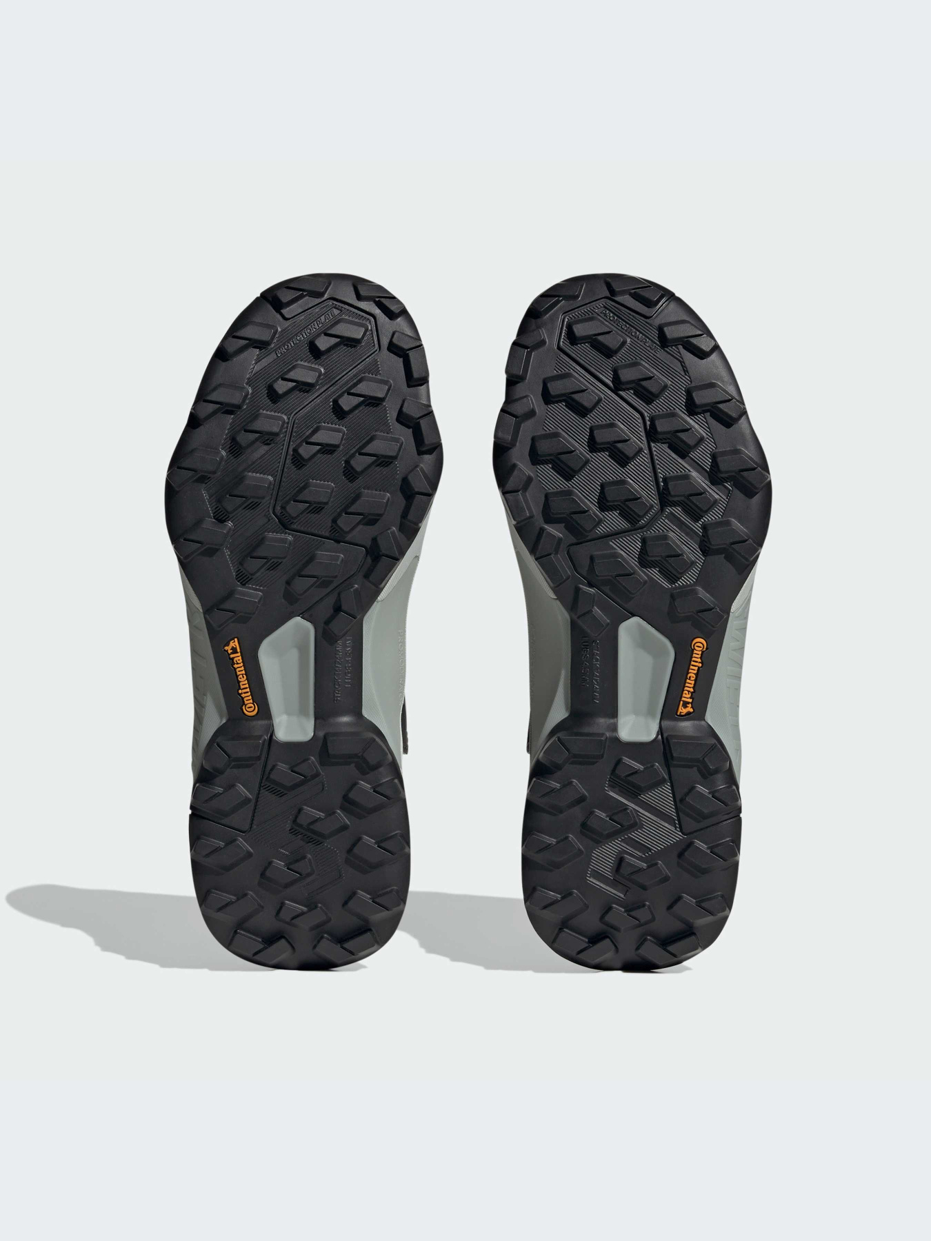 Кроссовки Adidas Terrex модель IF2403 Кроссовки Adidas Terrex модель IF2403 Фото
