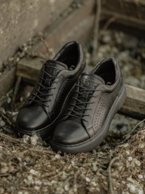 Кеди Legessy модель VINIL_BLACK_PERF Фото