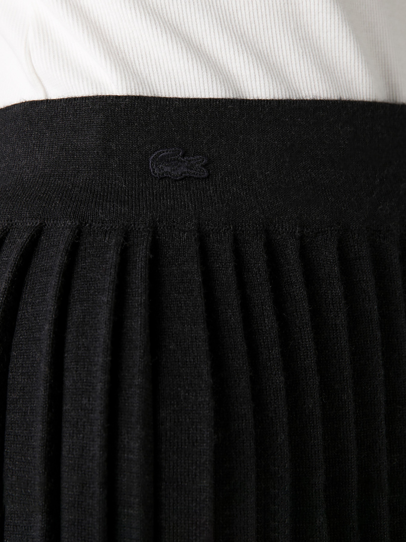 Юбки Lacoste модель JF190404D Фото