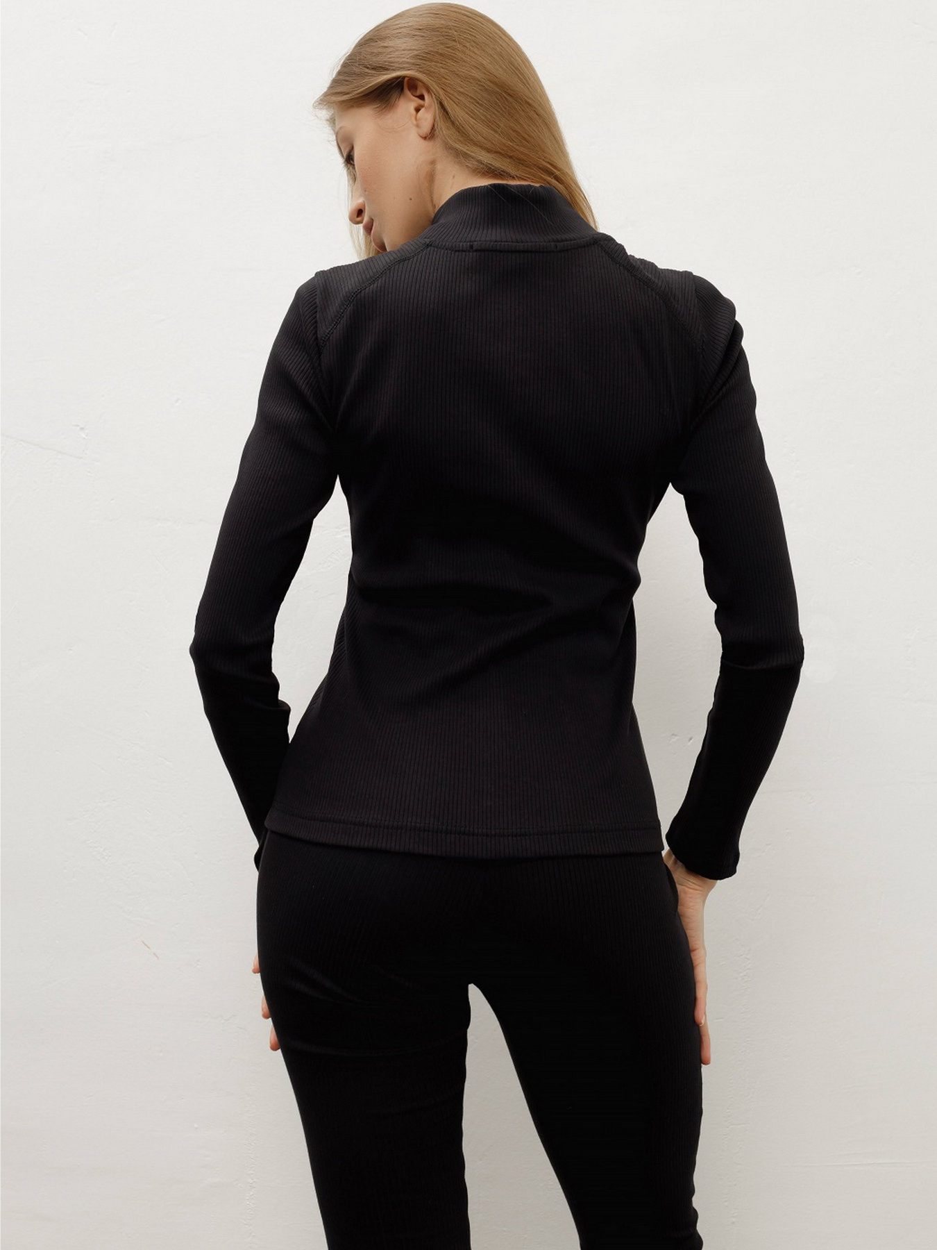 Худи и свитшоты HARVEST Fit модель 990484000009210000 Фото